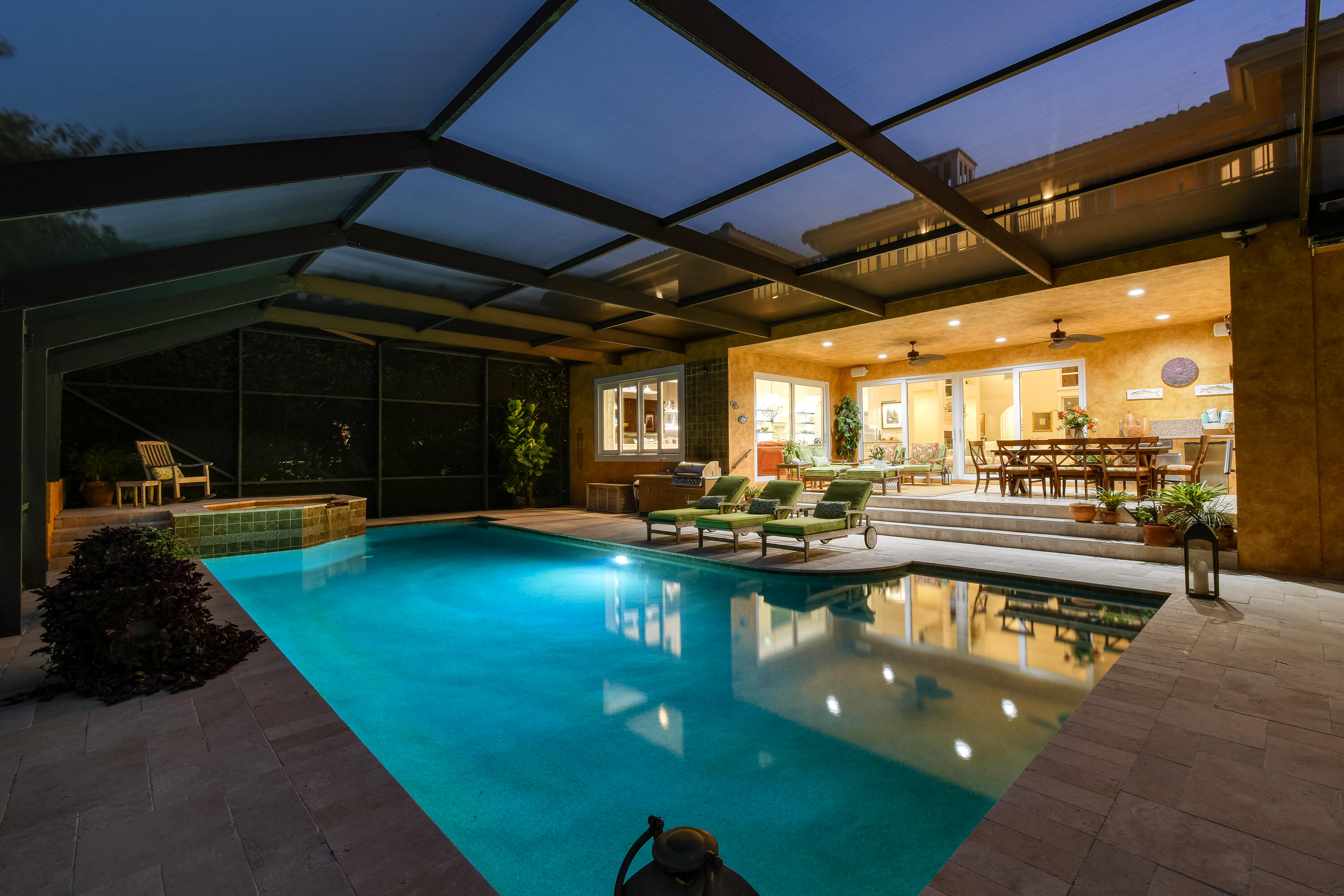 1208 NW Winters Creek Road