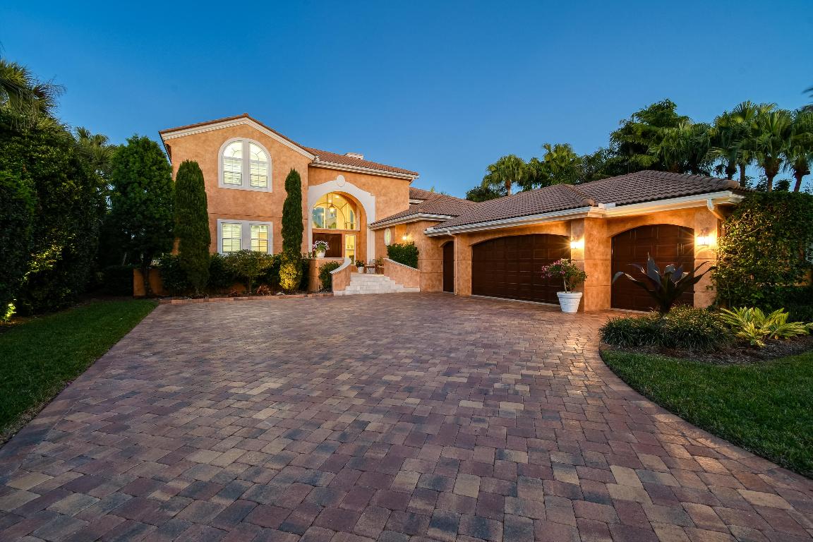 1208 NW Winters Creek Road