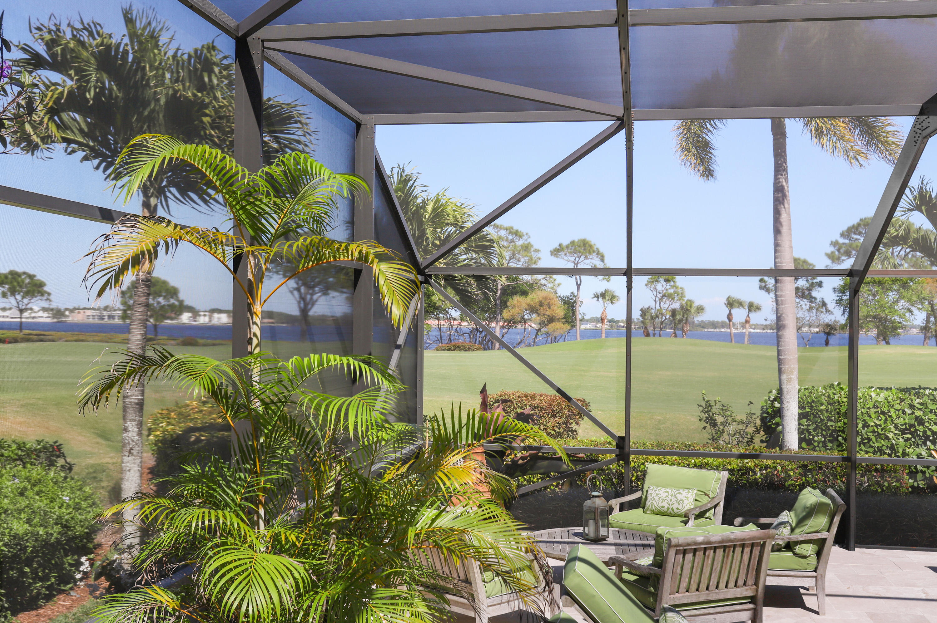 1208 NW Winters Creek Road