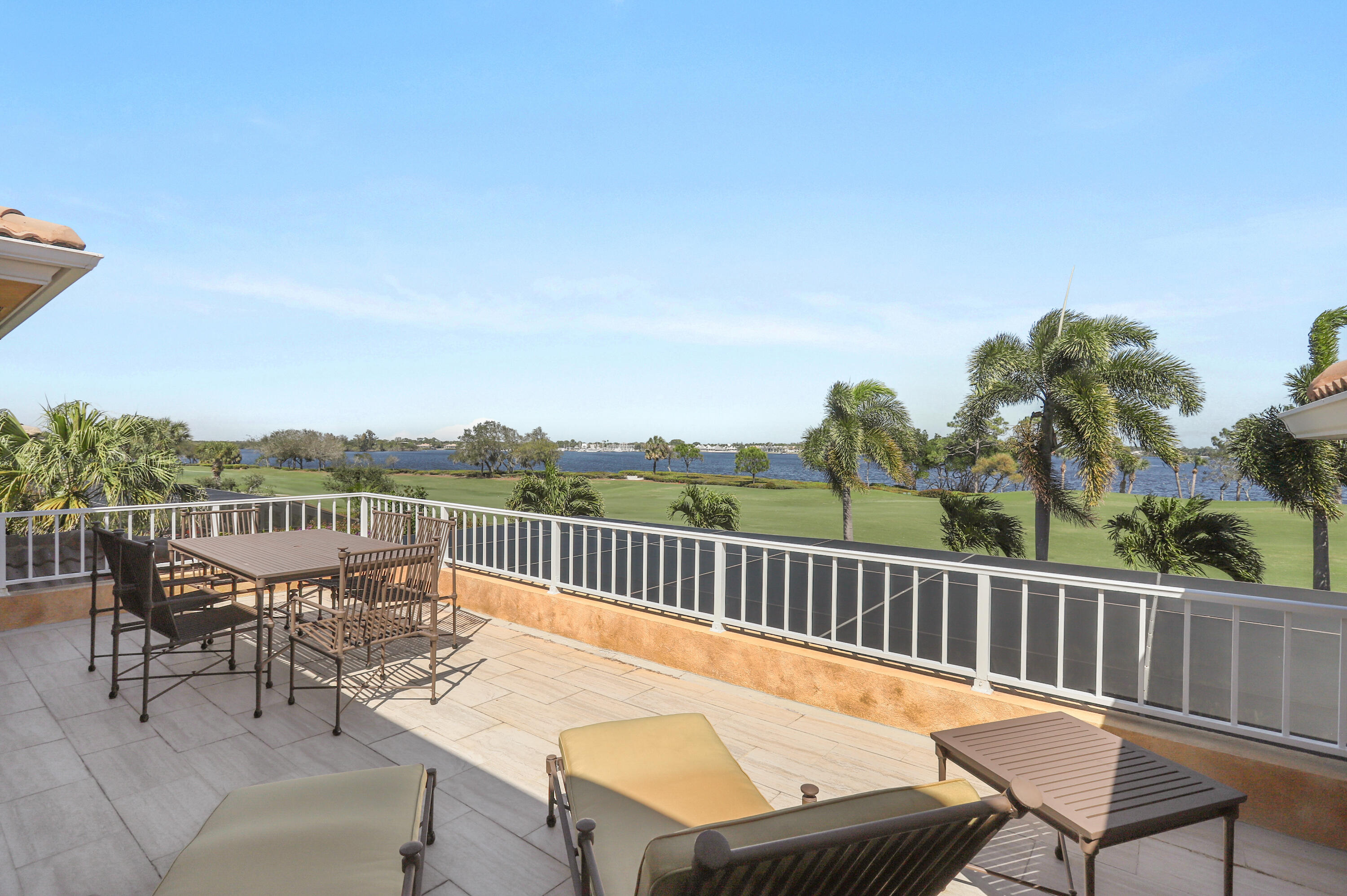 1208 NW Winters Creek Road