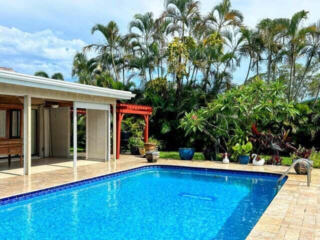 3045 S Seacrest Boulevard