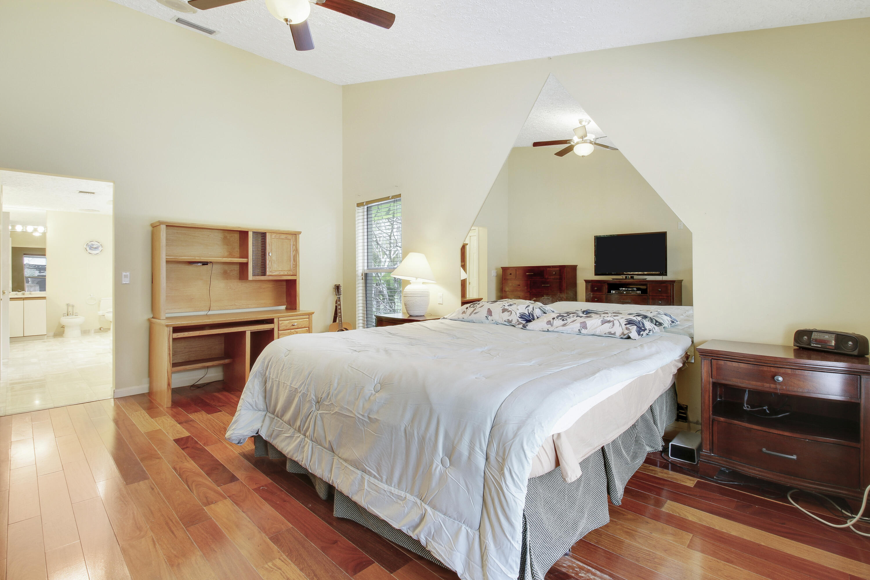 15354 96th Street N