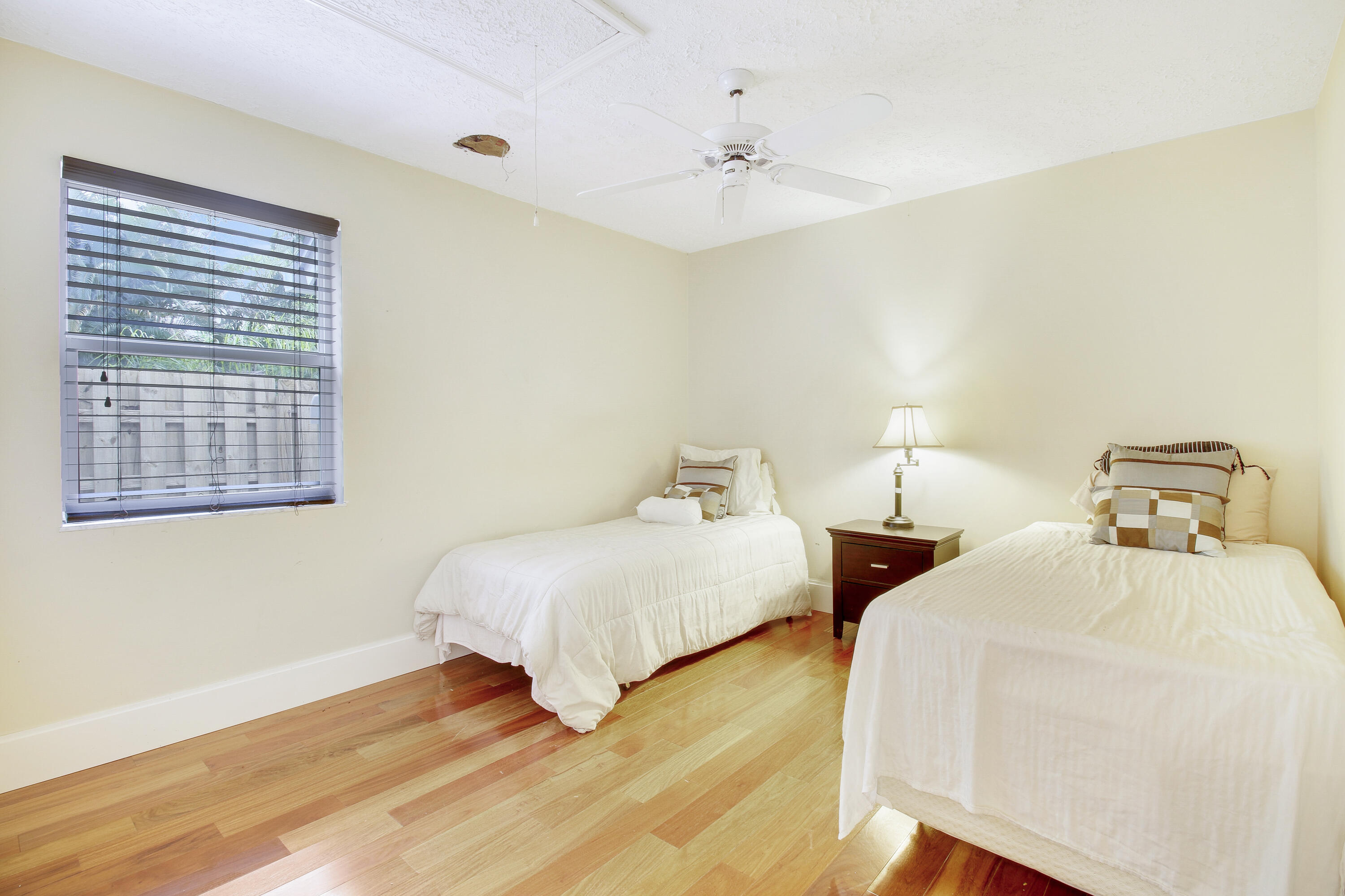 15354 96th Street N