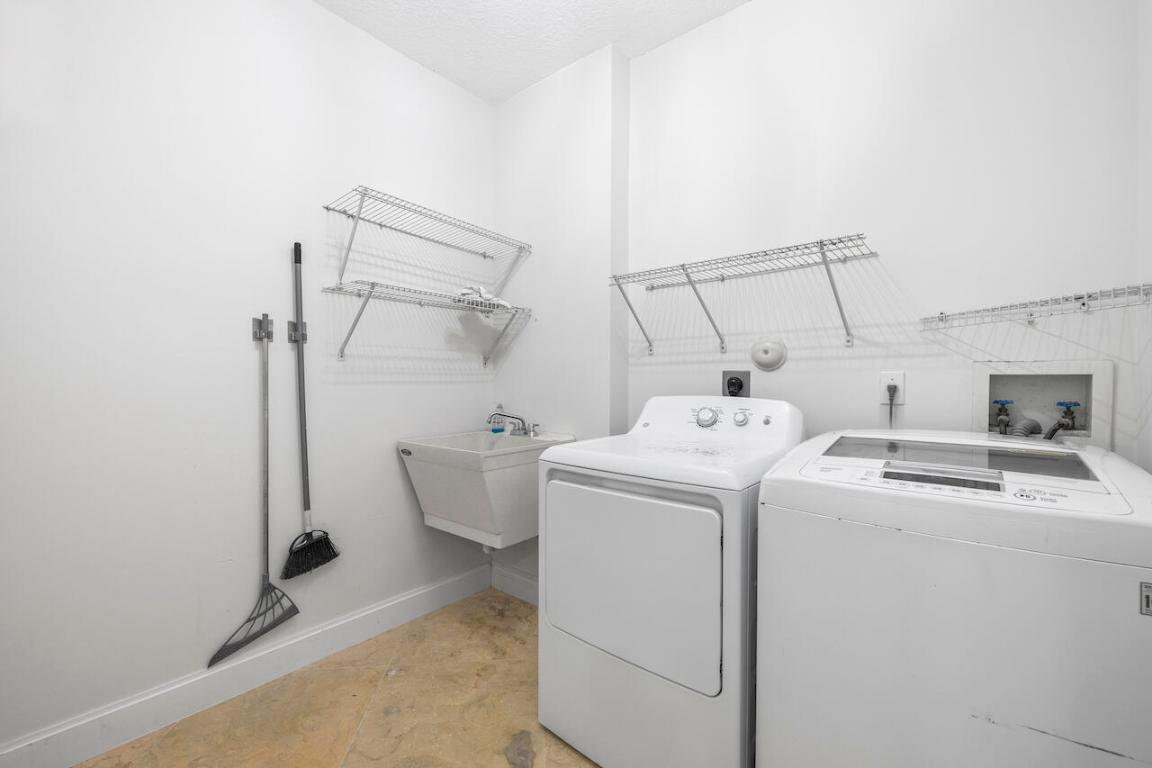 11107 Narragansett Bay Court