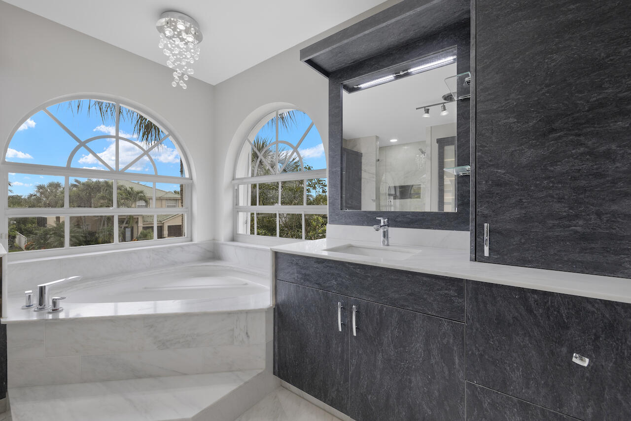 11107 Narragansett Bay Court