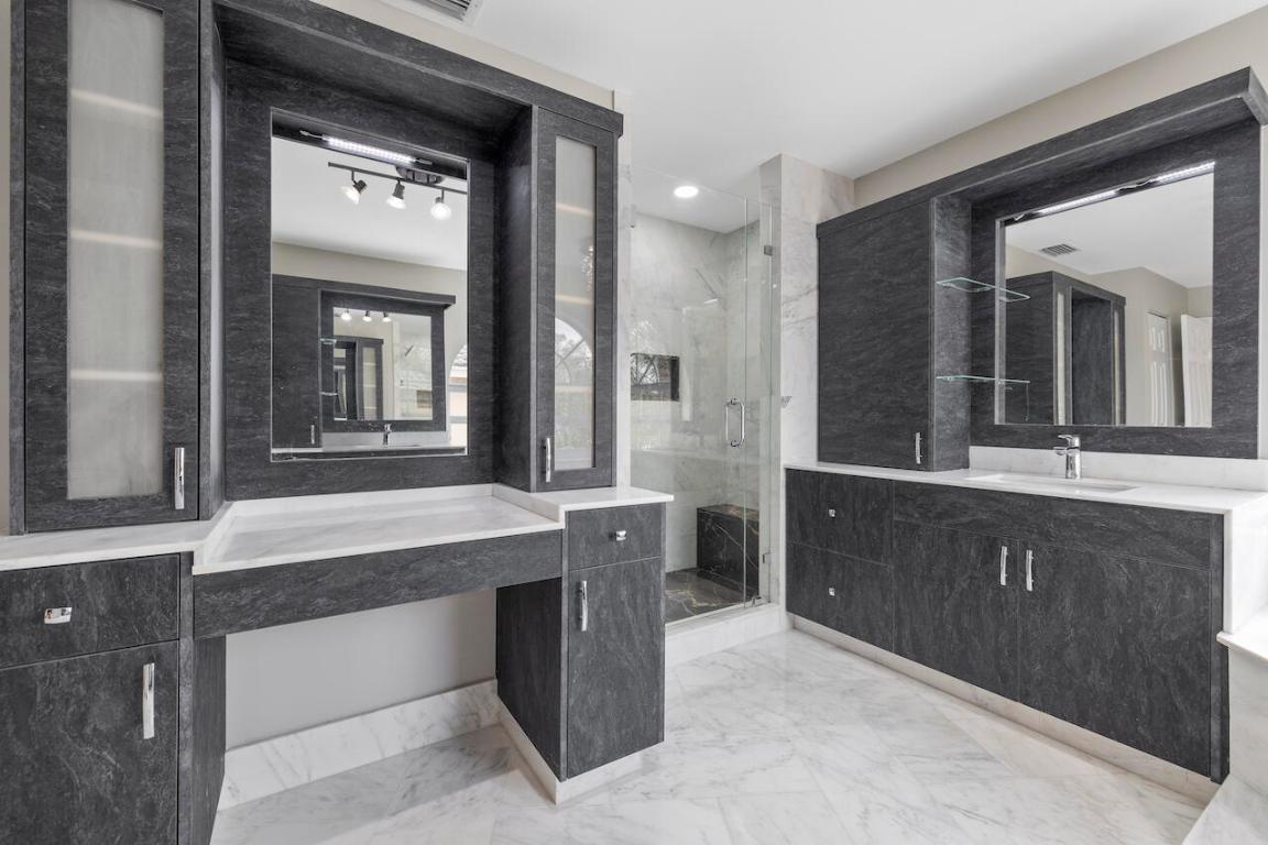 11107 Narragansett Bay Court