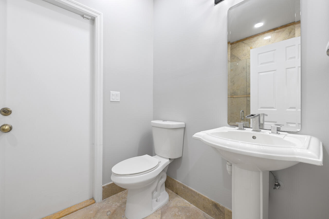 11107 Narragansett Bay Court