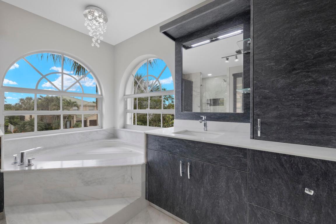 11107 Narragansett Bay Court