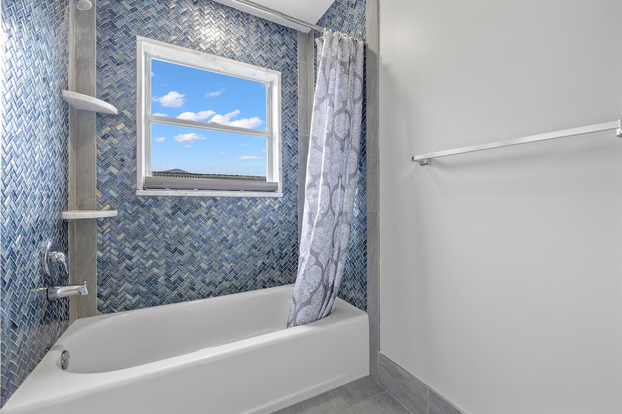 11107 Narragansett Bay Court