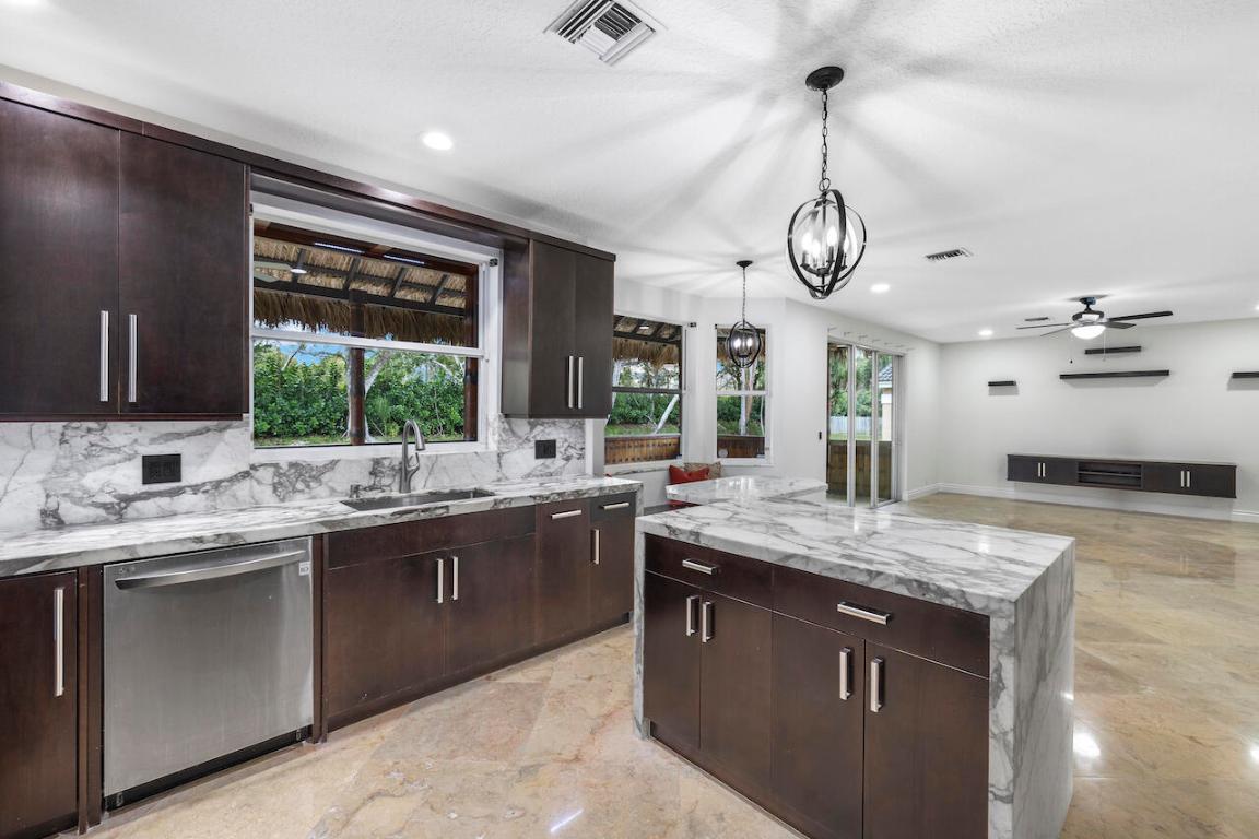 11107 Narragansett Bay Court