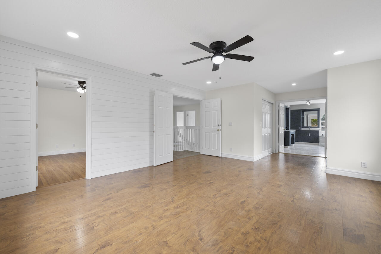 11107 Narragansett Bay Court