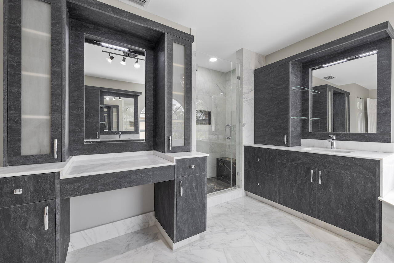 11107 Narragansett Bay Court