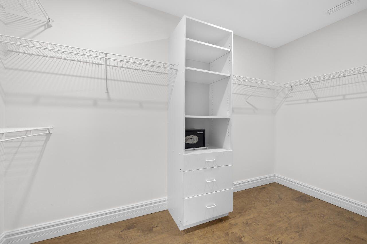 11107 Narragansett Bay Court