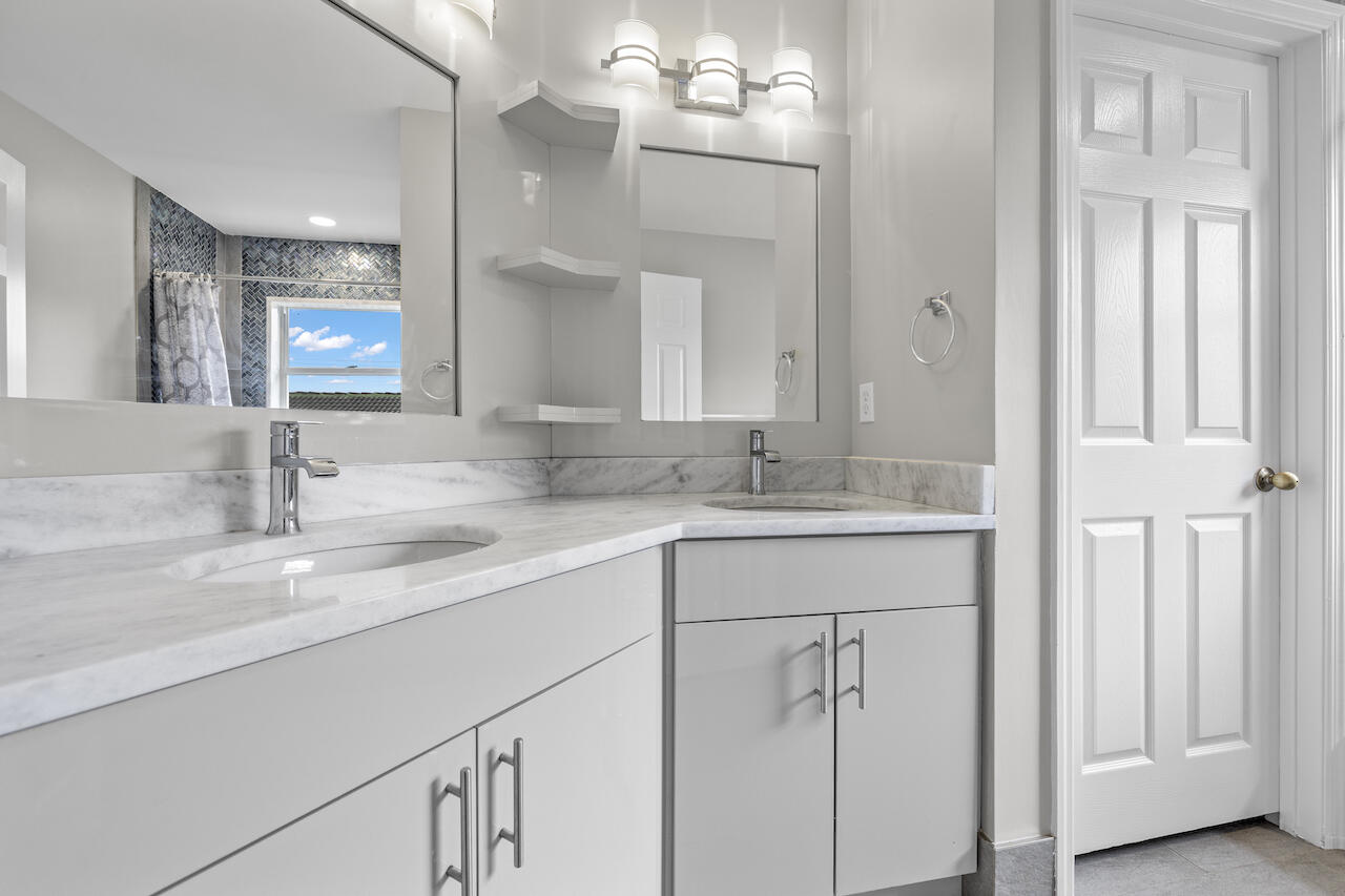 11107 Narragansett Bay Court