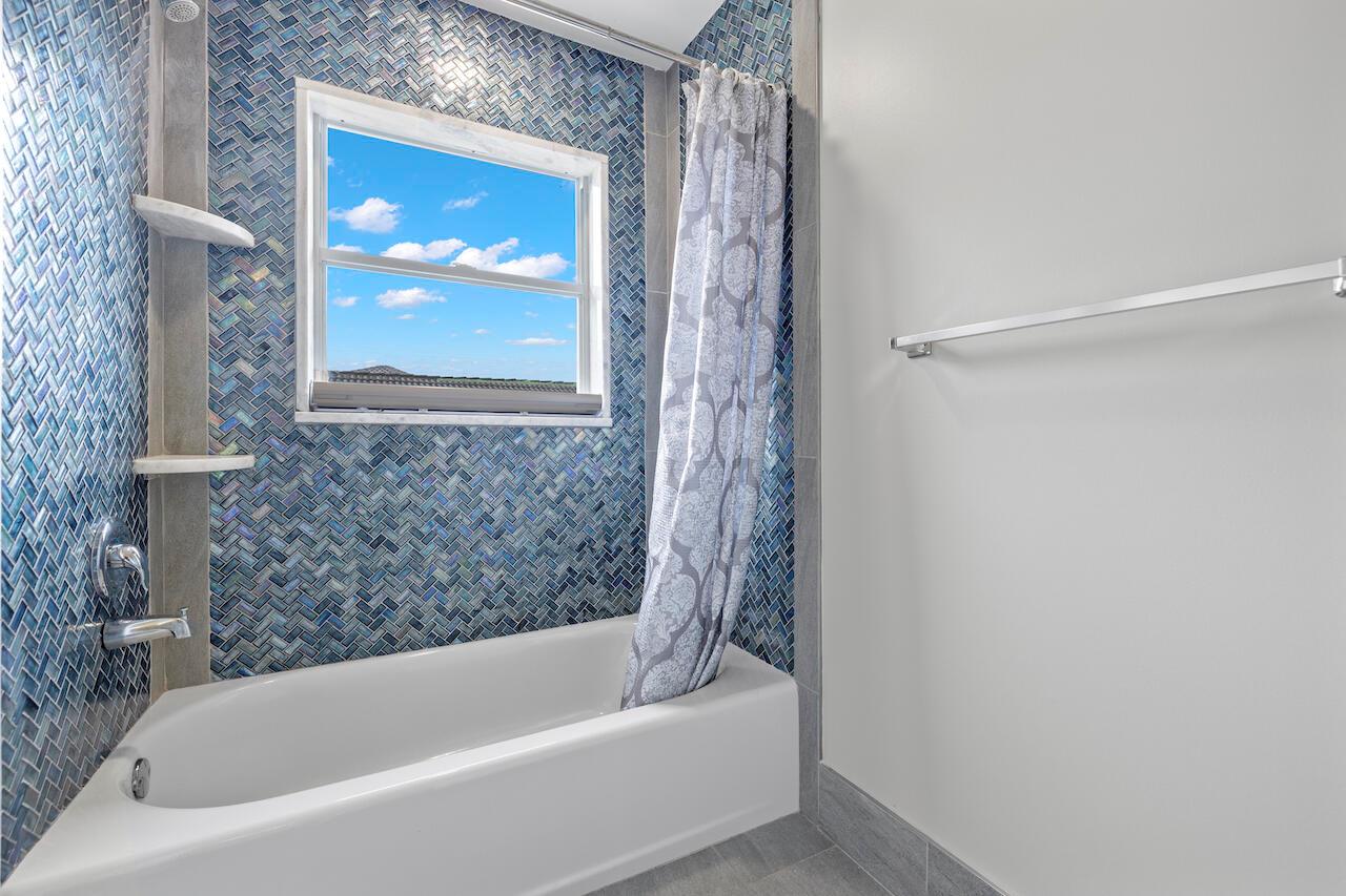 11107 Narragansett Bay Court