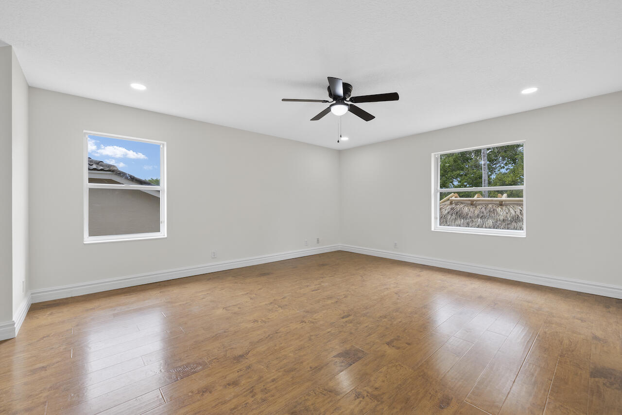 11107 Narragansett Bay Court