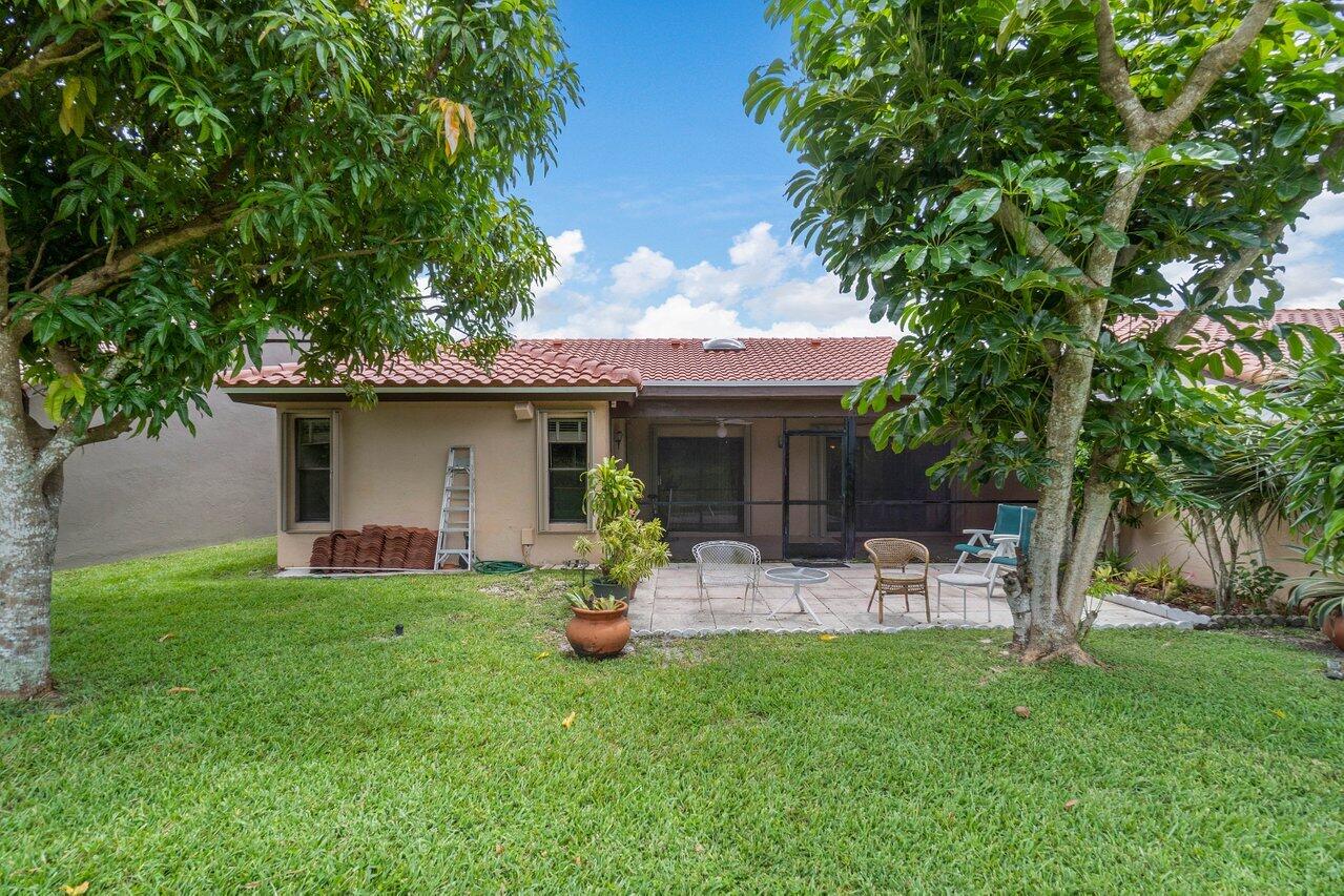 7586 Solimar Circle