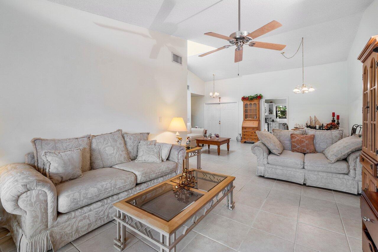 7586 Solimar Circle