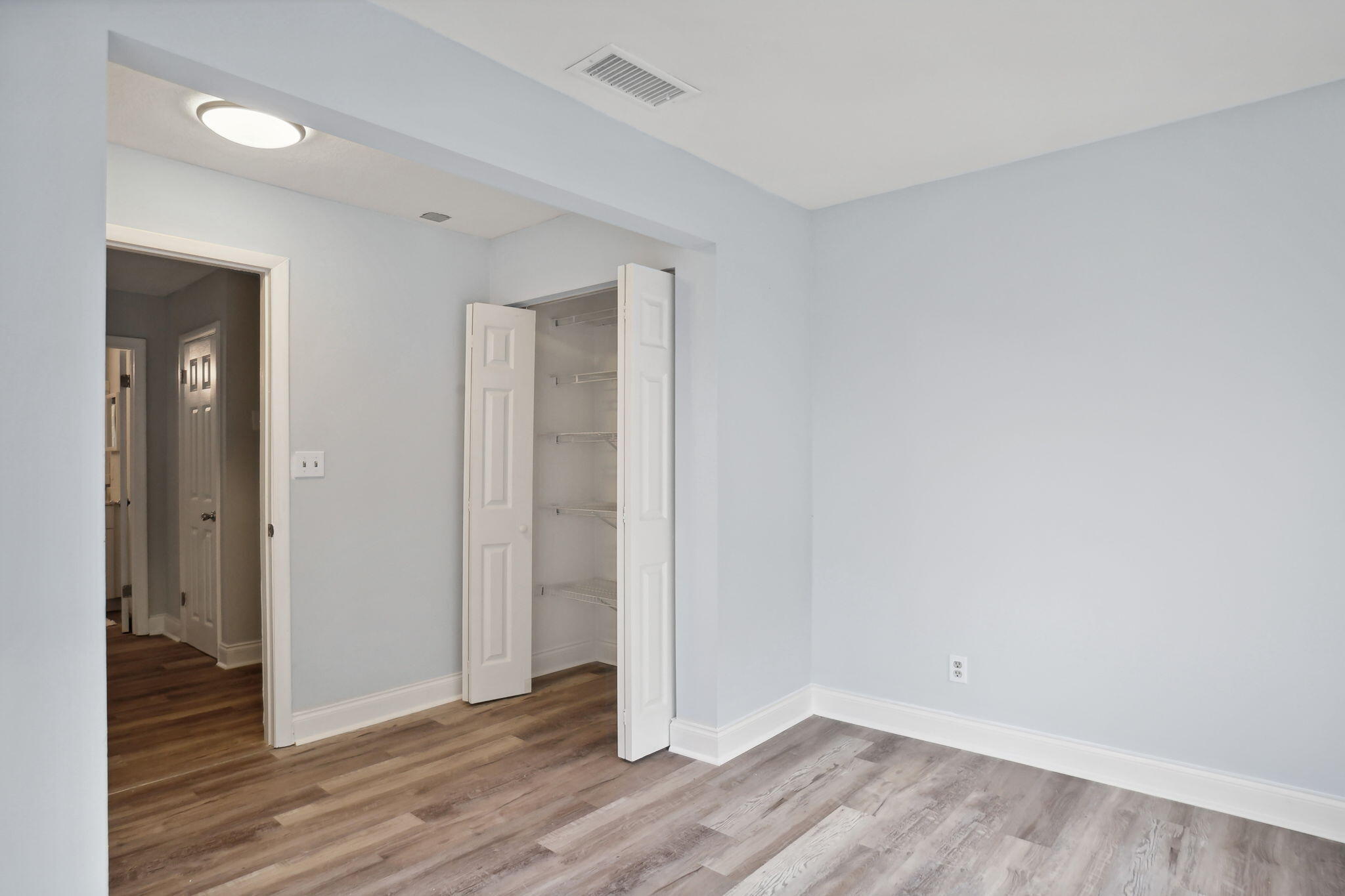 2315 N Congress Avenue 33