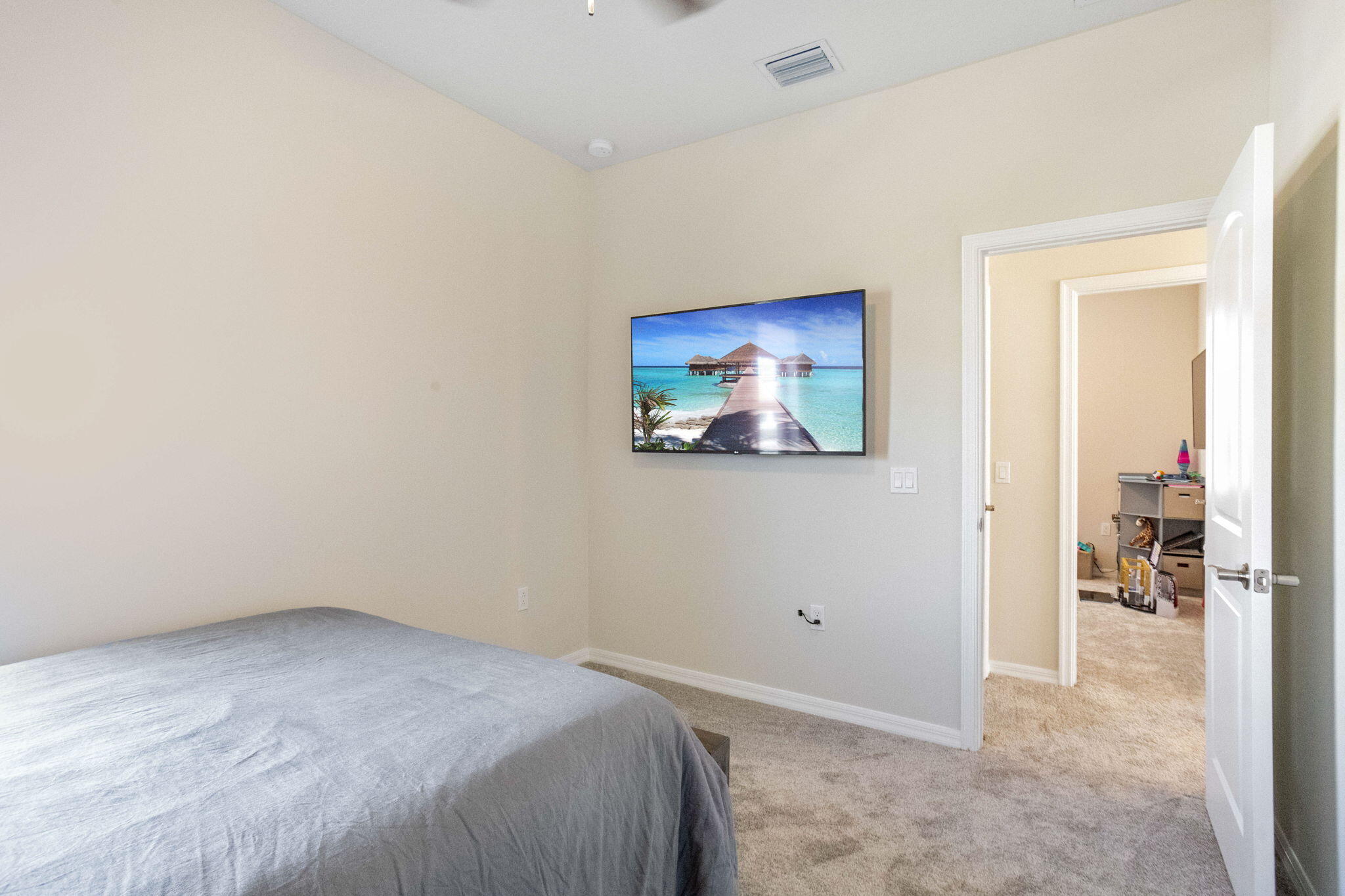 8181 Tailshot Court