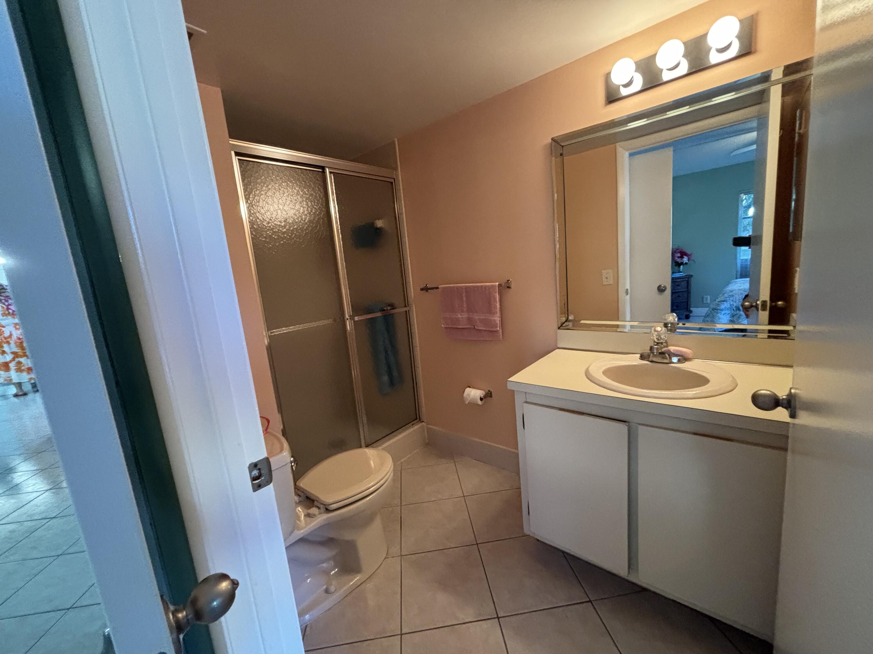 7523 S Oriole Boulevard 102