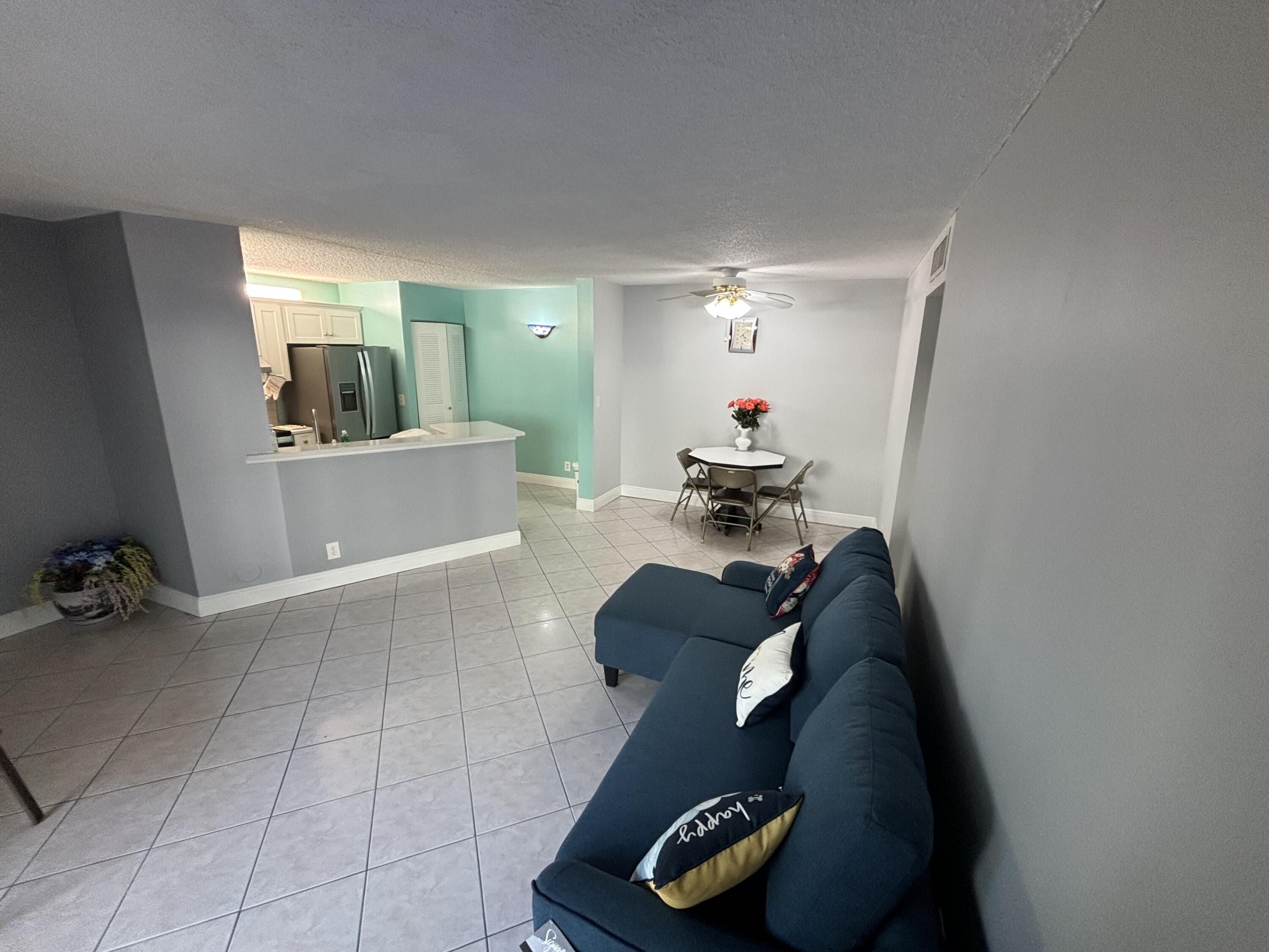 7523 S Oriole Boulevard 102