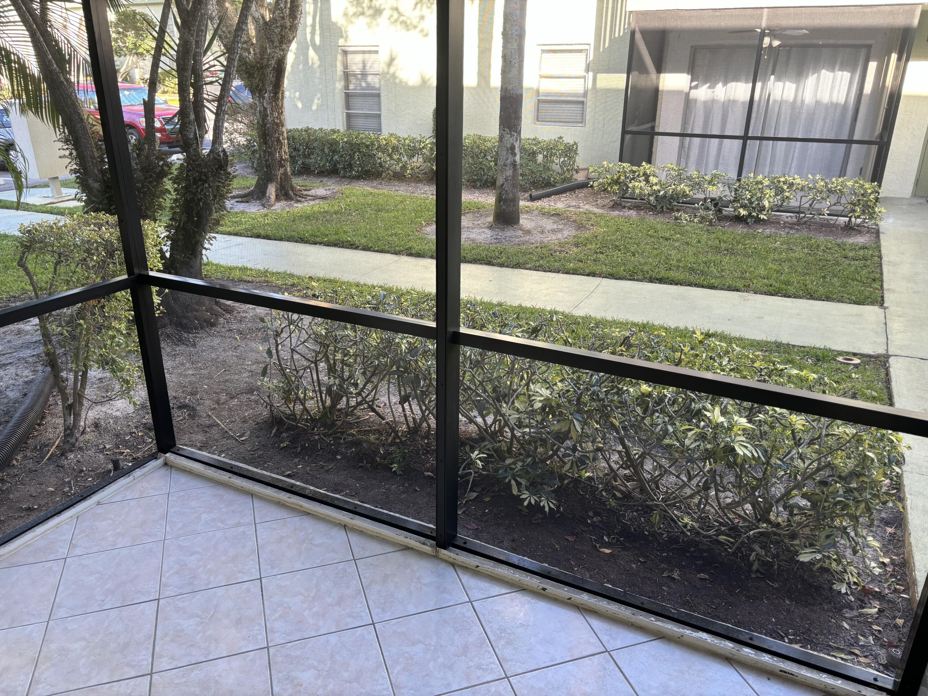 7523 S Oriole Boulevard 102