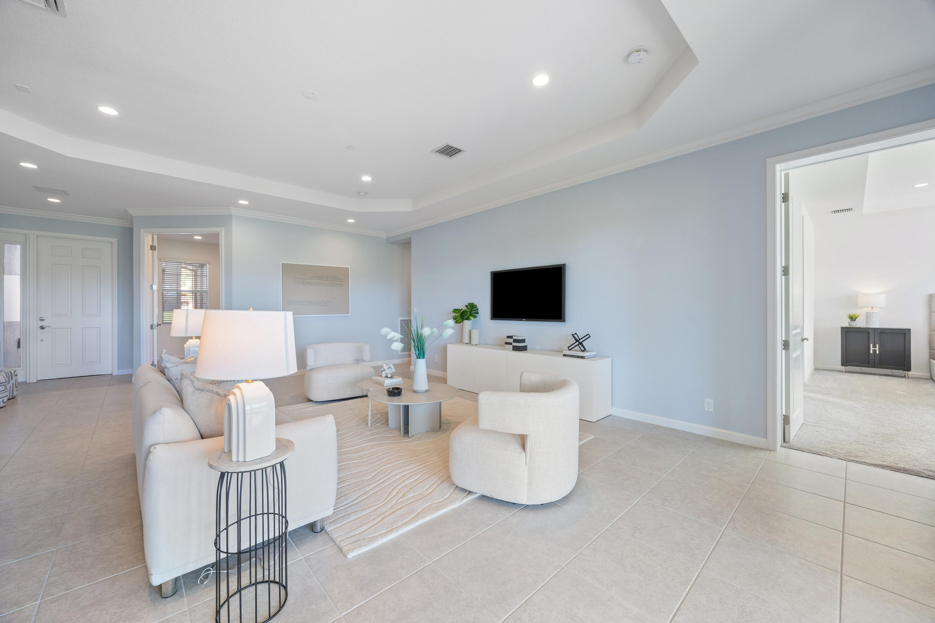242 Tresana Boulevard 74