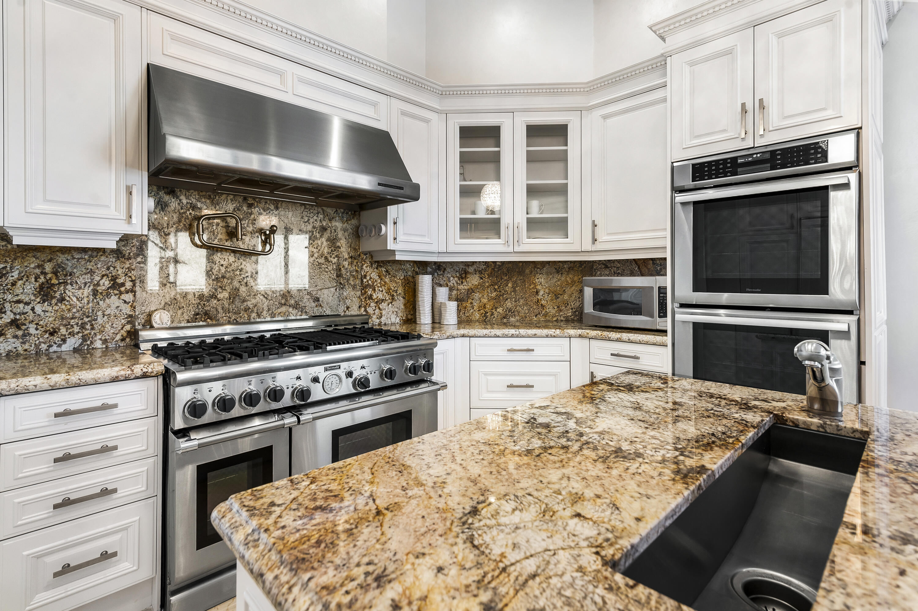 3000 S Ocean Boulevard Ph4