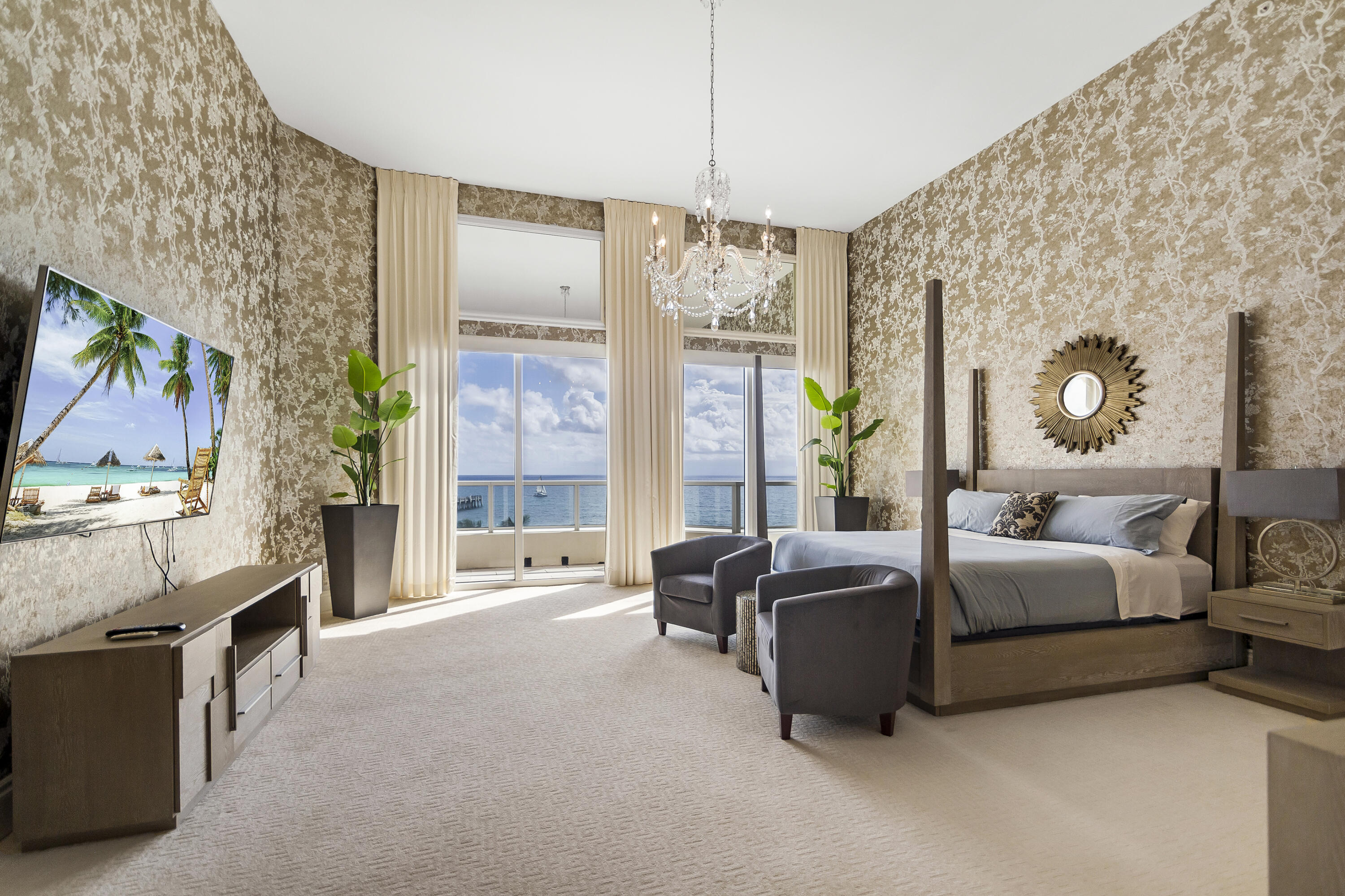 3000 S Ocean Boulevard Ph4