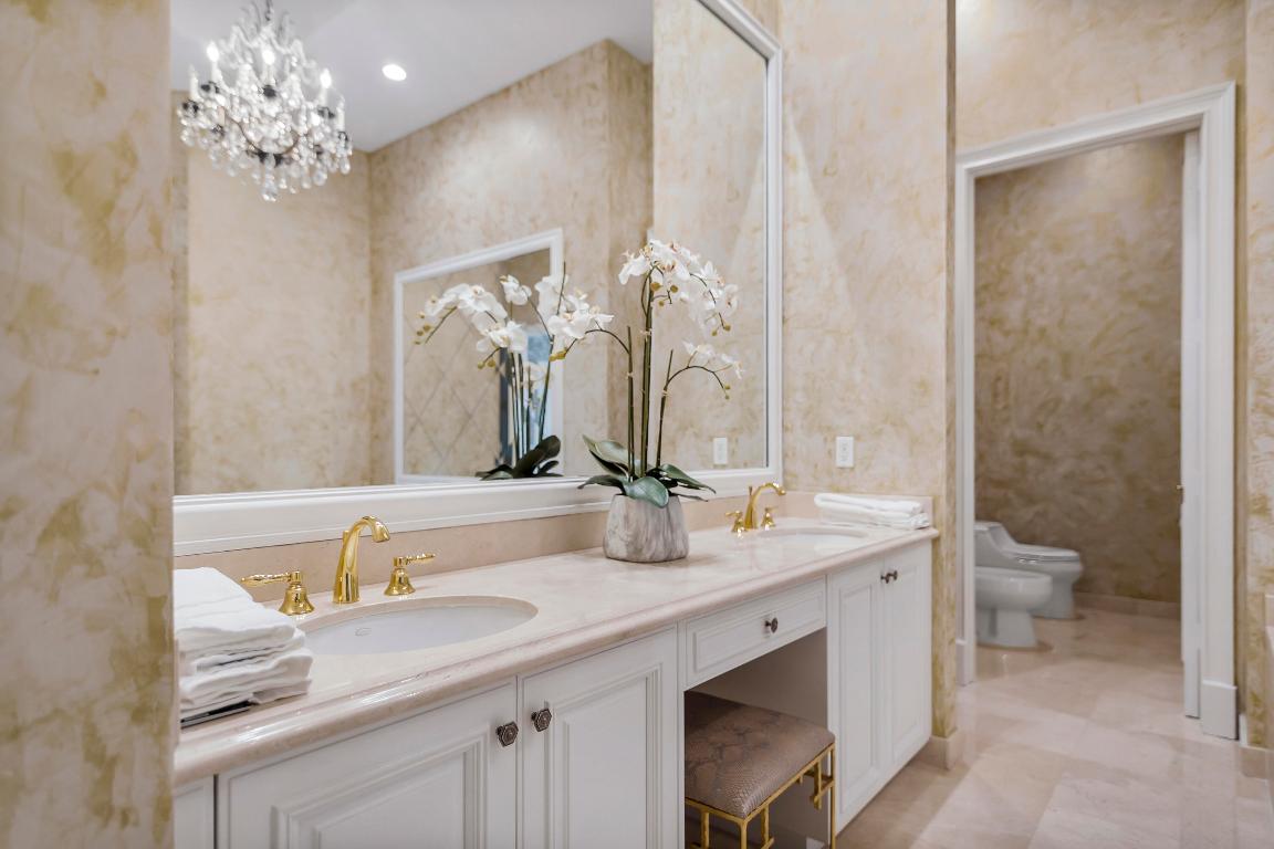 3000 S Ocean Boulevard Ph4