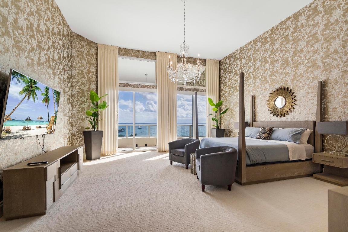 3000 S Ocean Boulevard Ph4