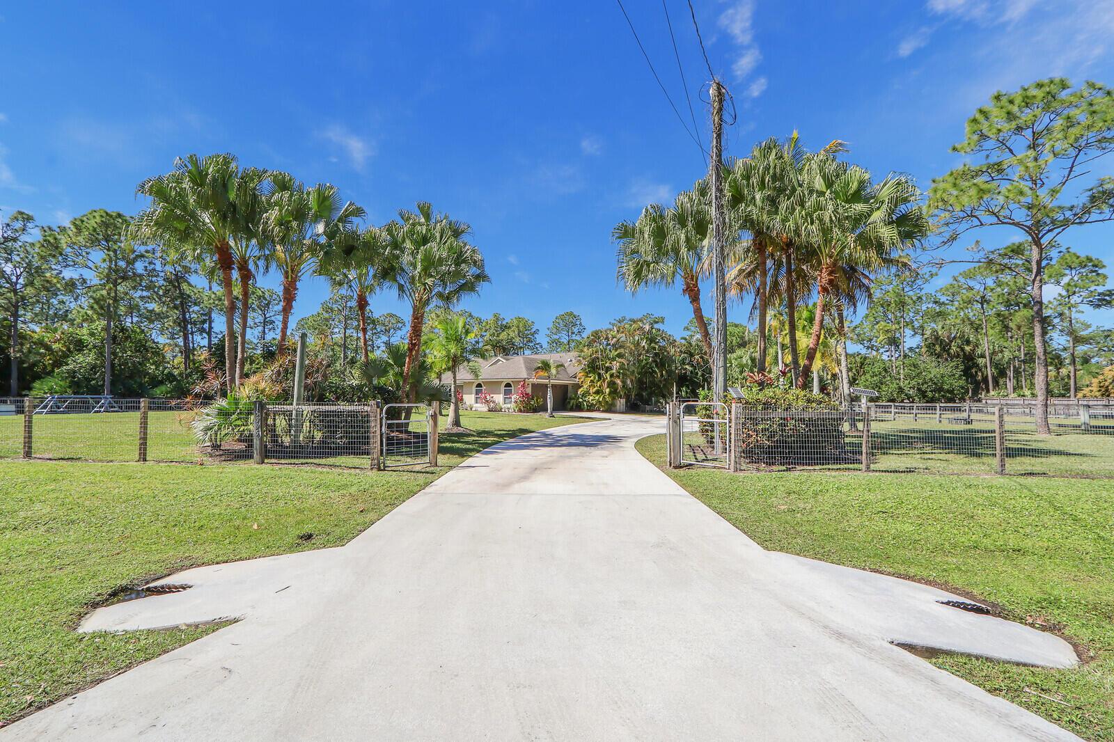 15595 Mellen Lane