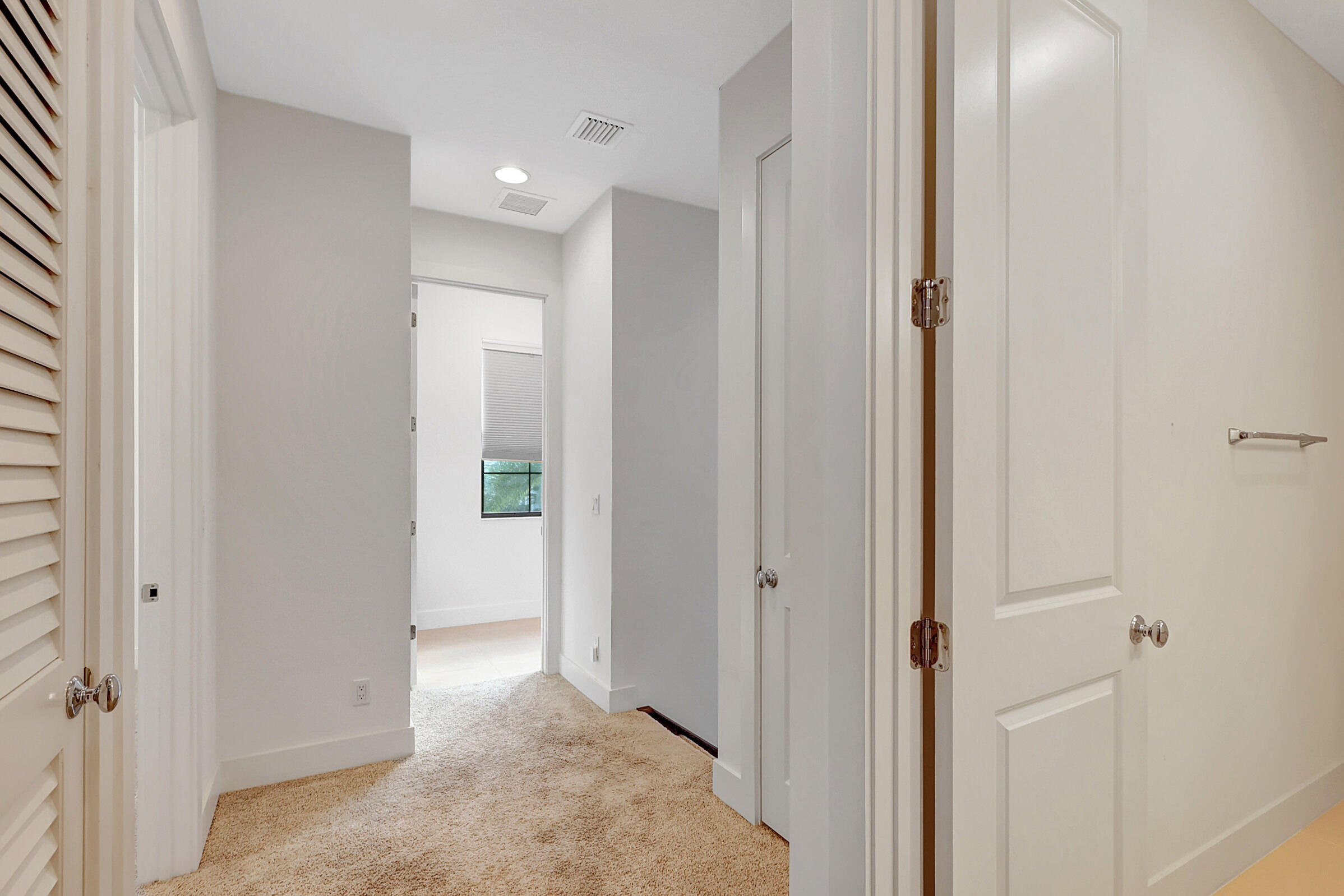 8055 Hobbes Way