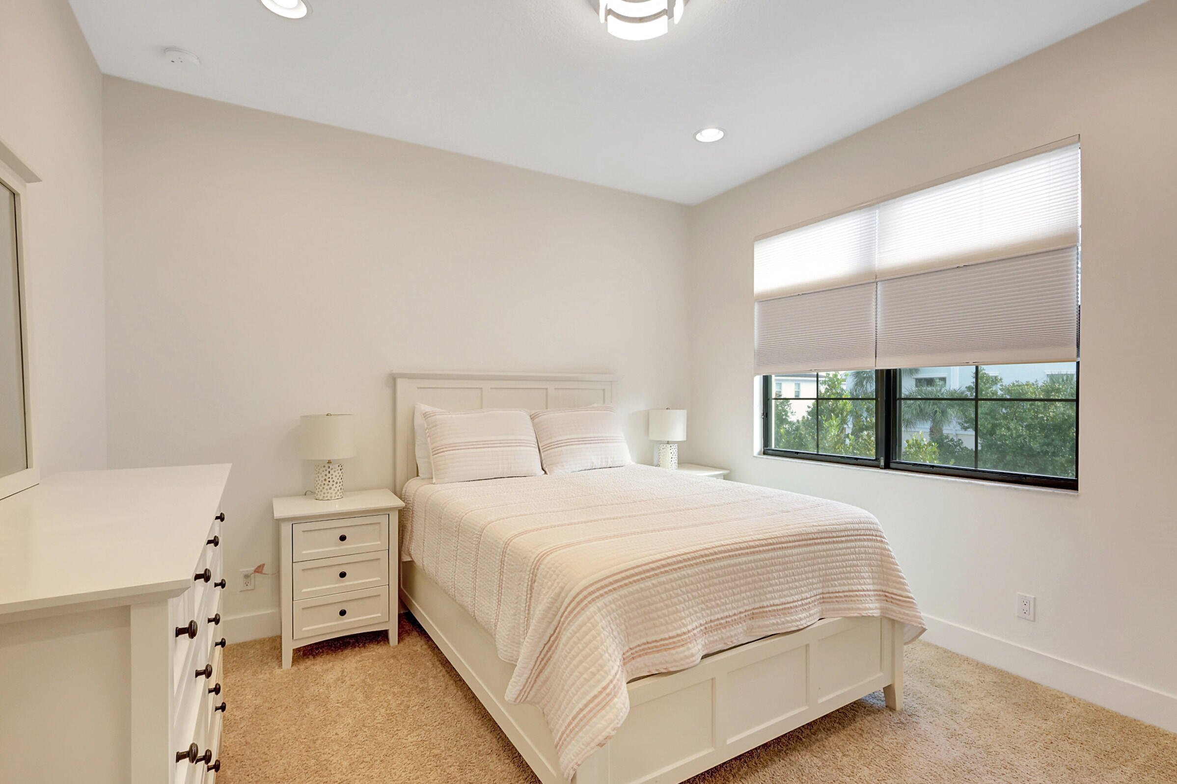 8055 Hobbes Way