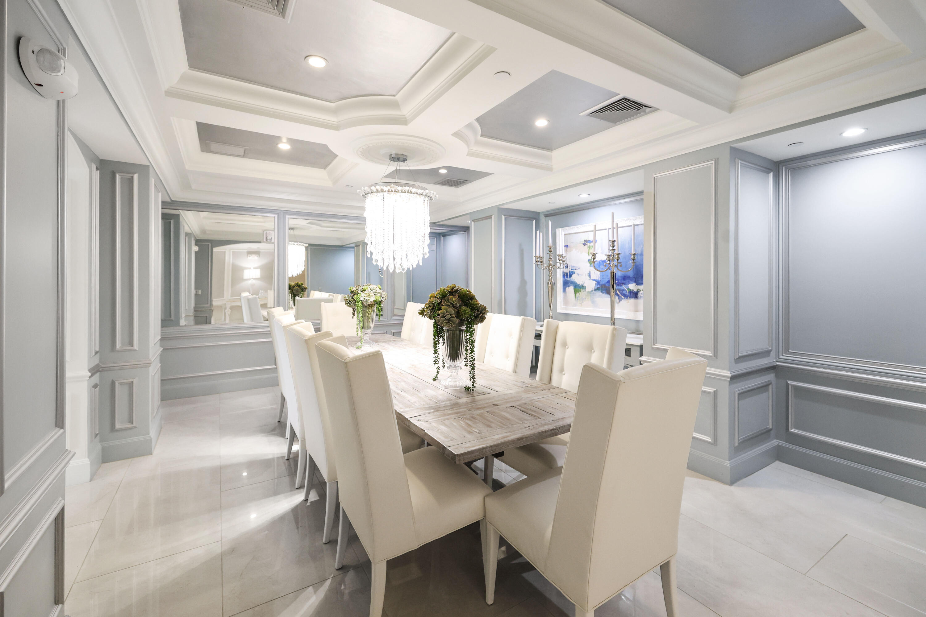 1 N Ocean Boulevard 304