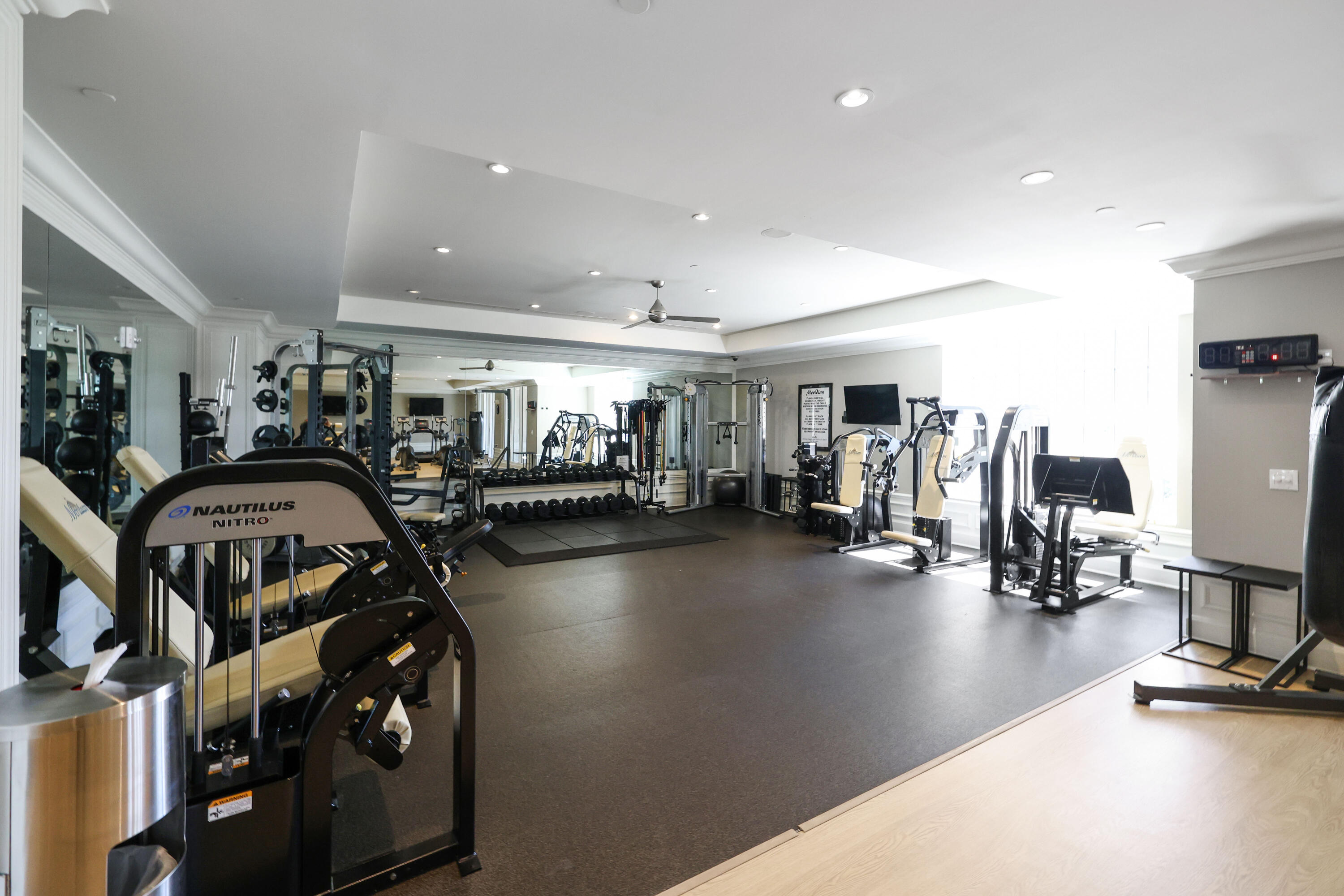 1 N Ocean Boulevard 304