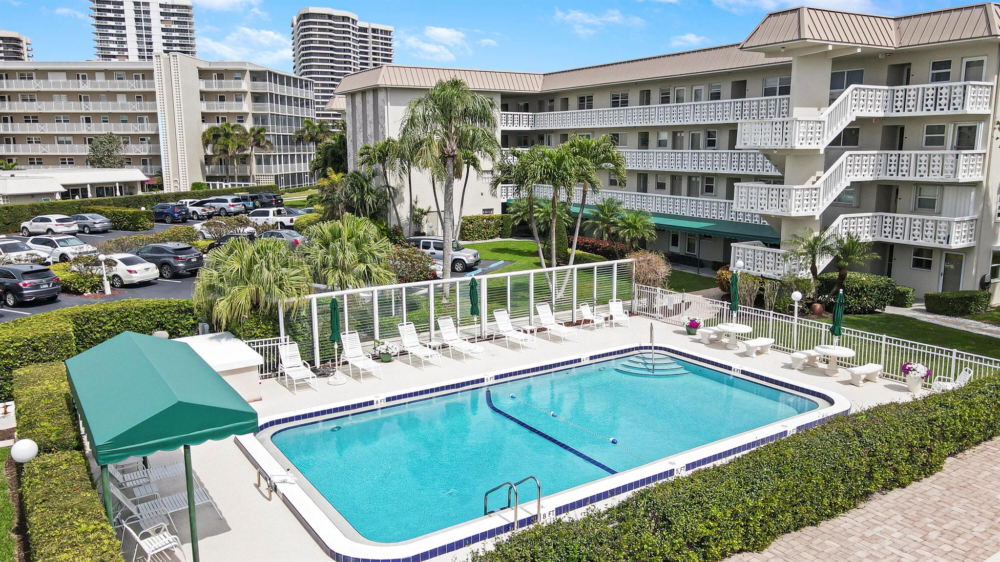 52 Yacht Club Drive 203