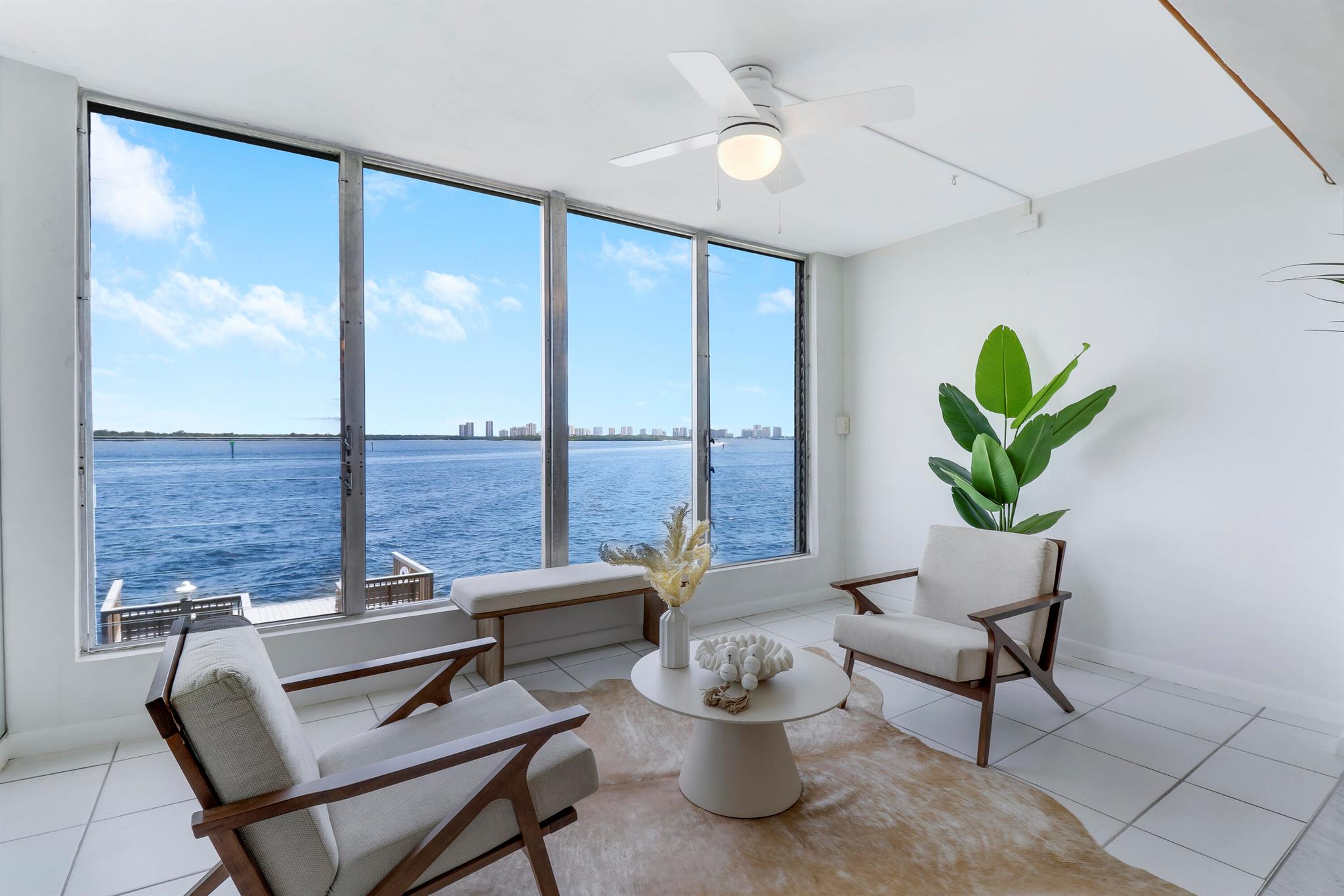 52 Yacht Club Drive 203