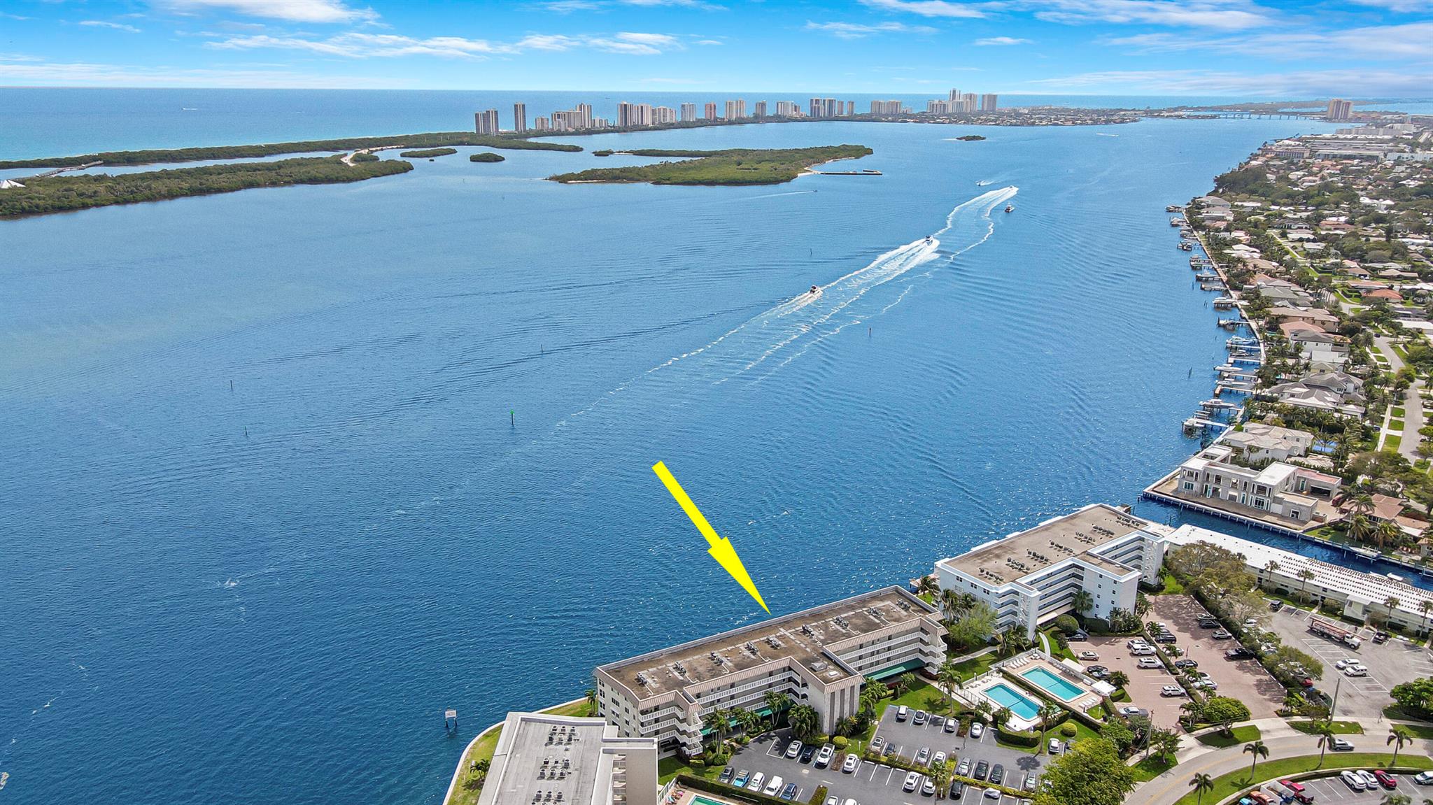 52 Yacht Club Drive 203