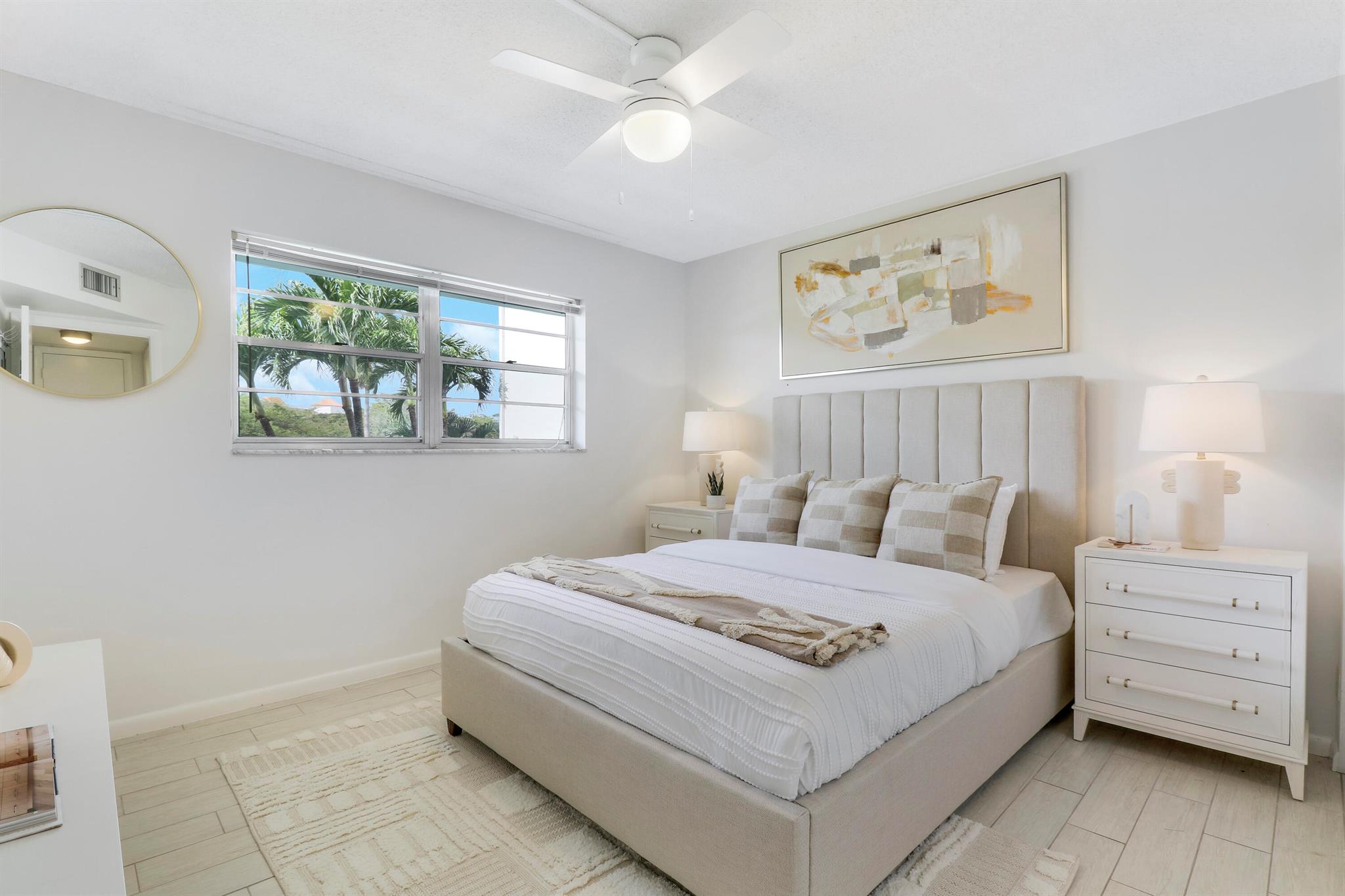 52 Yacht Club Drive 203