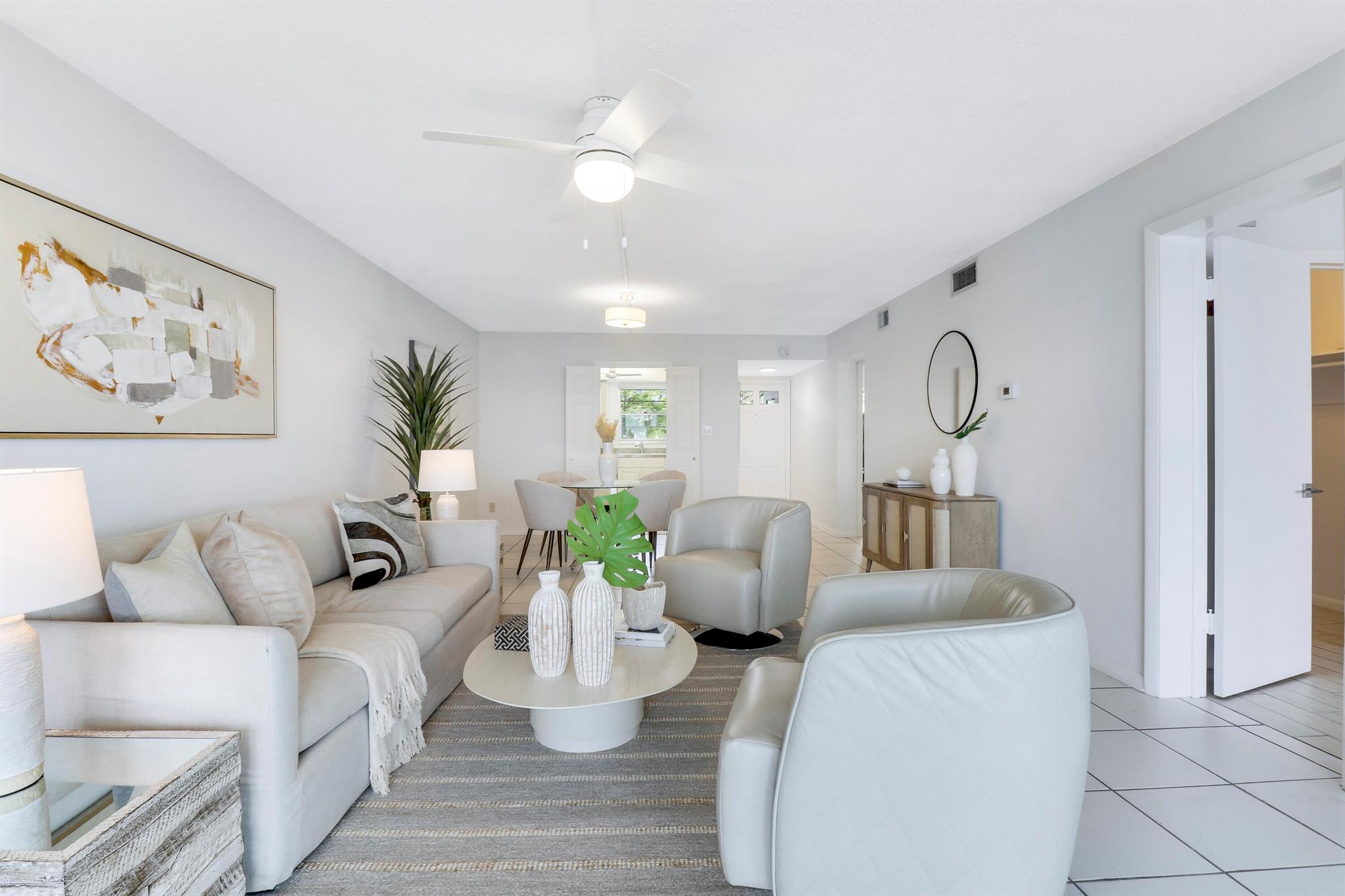 52 Yacht Club Drive 203