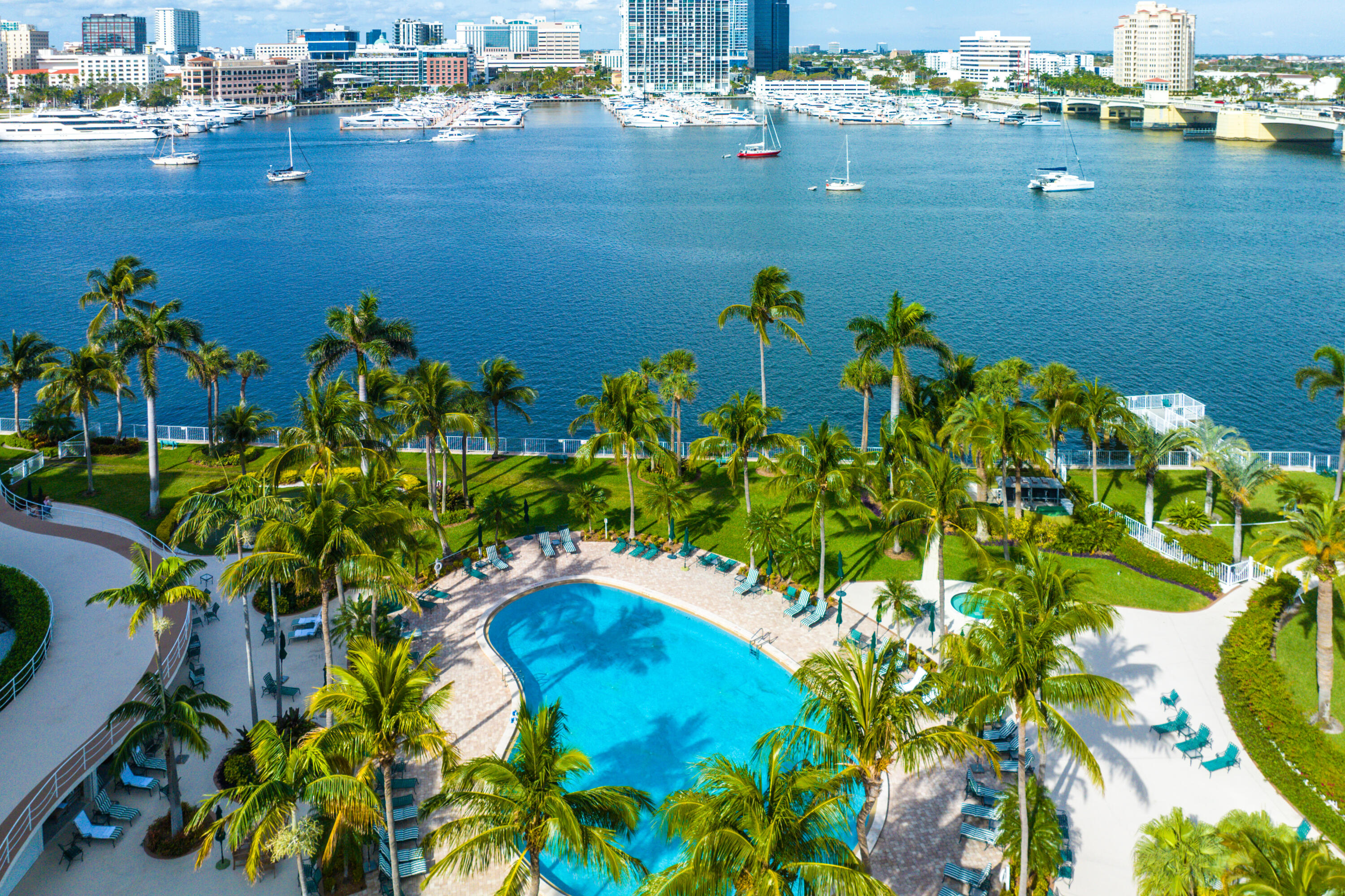 44 Cocoanut Row 508/509 A