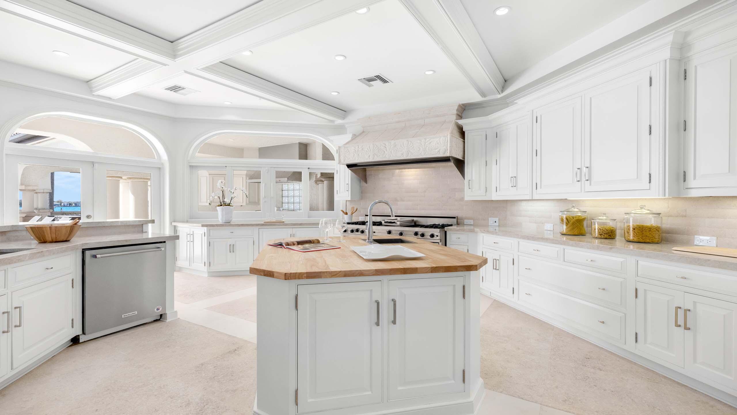 1960 S Ocean Boulevard