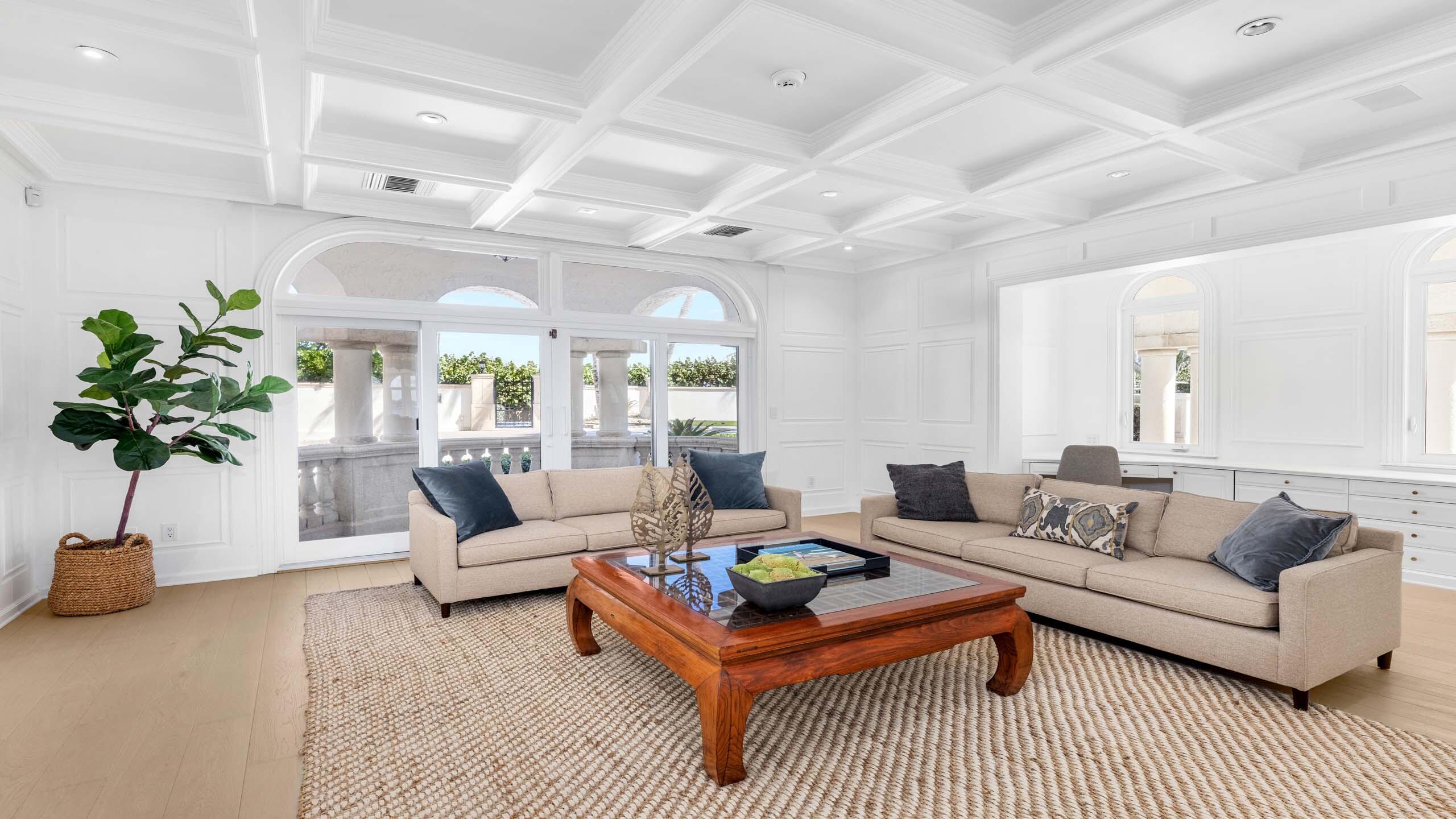 1960 S Ocean Boulevard