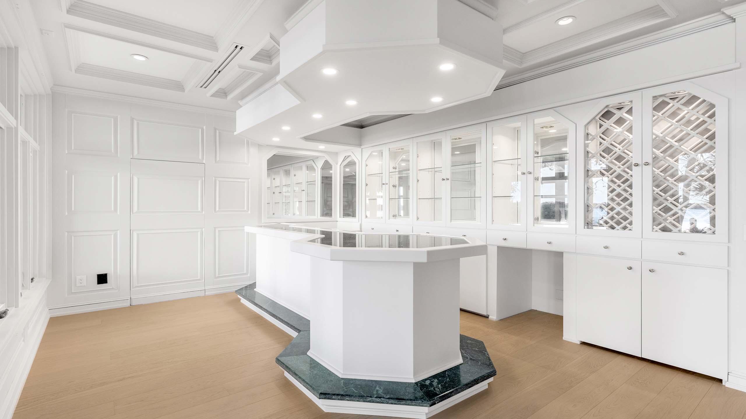 1960 S Ocean Boulevard