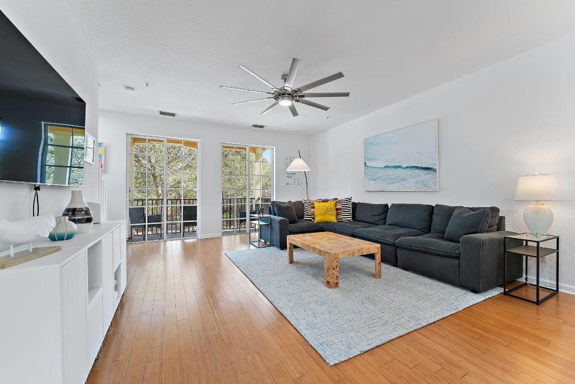 290 Quarry Knoll Way