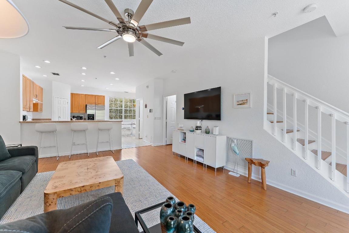 290 Quarry Knoll Way