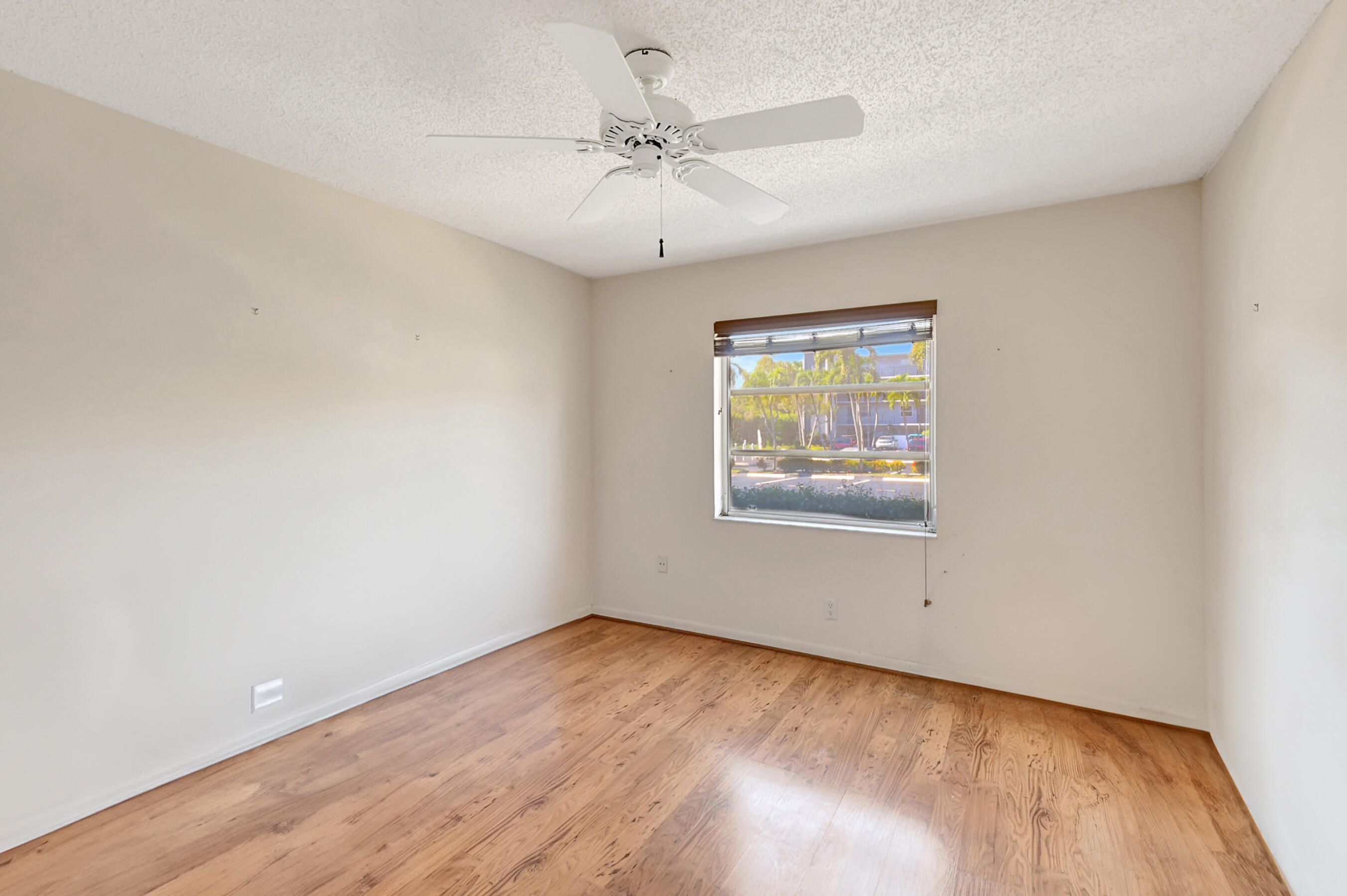 6625 S Oriole Boulevard 106