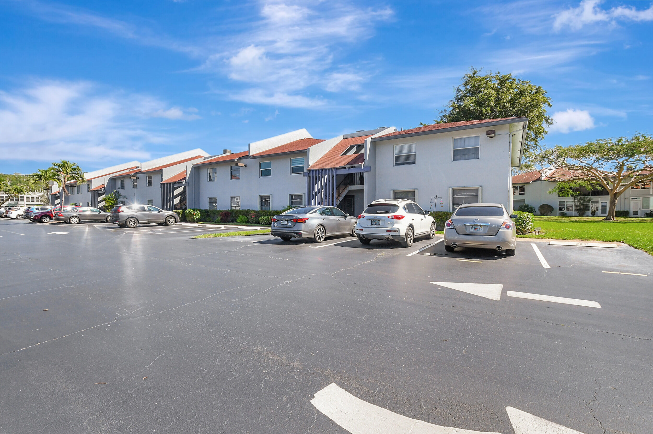 6625 S Oriole Boulevard 106